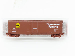 N Scale Micro-Trains MTL 32380 SP Southern Pacific 50' Plug Door Box Car #670225