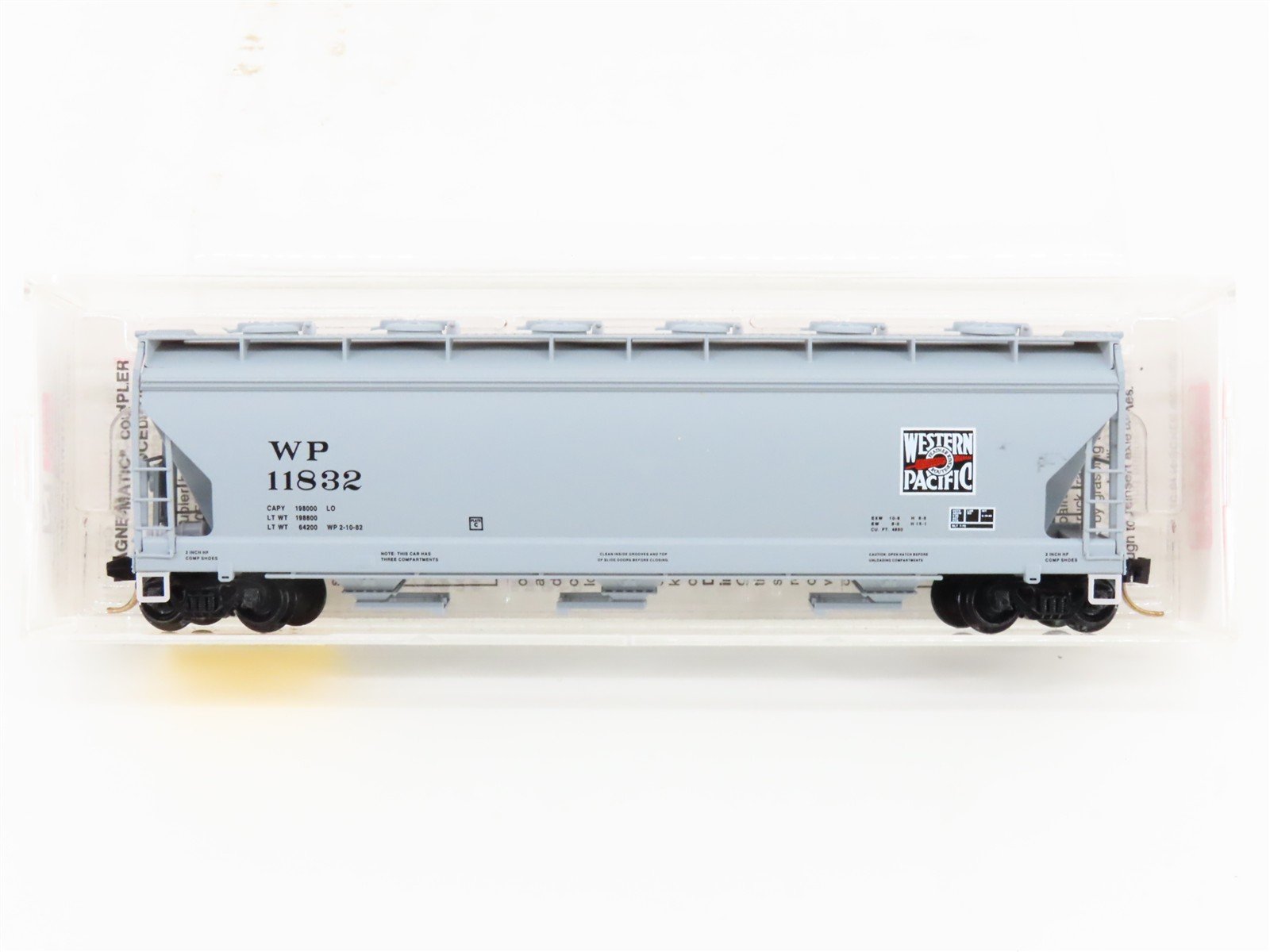 N Scale Micro-Trains MTL 93050 WP Western Pacific Feather 3-Bay Hopper #11832