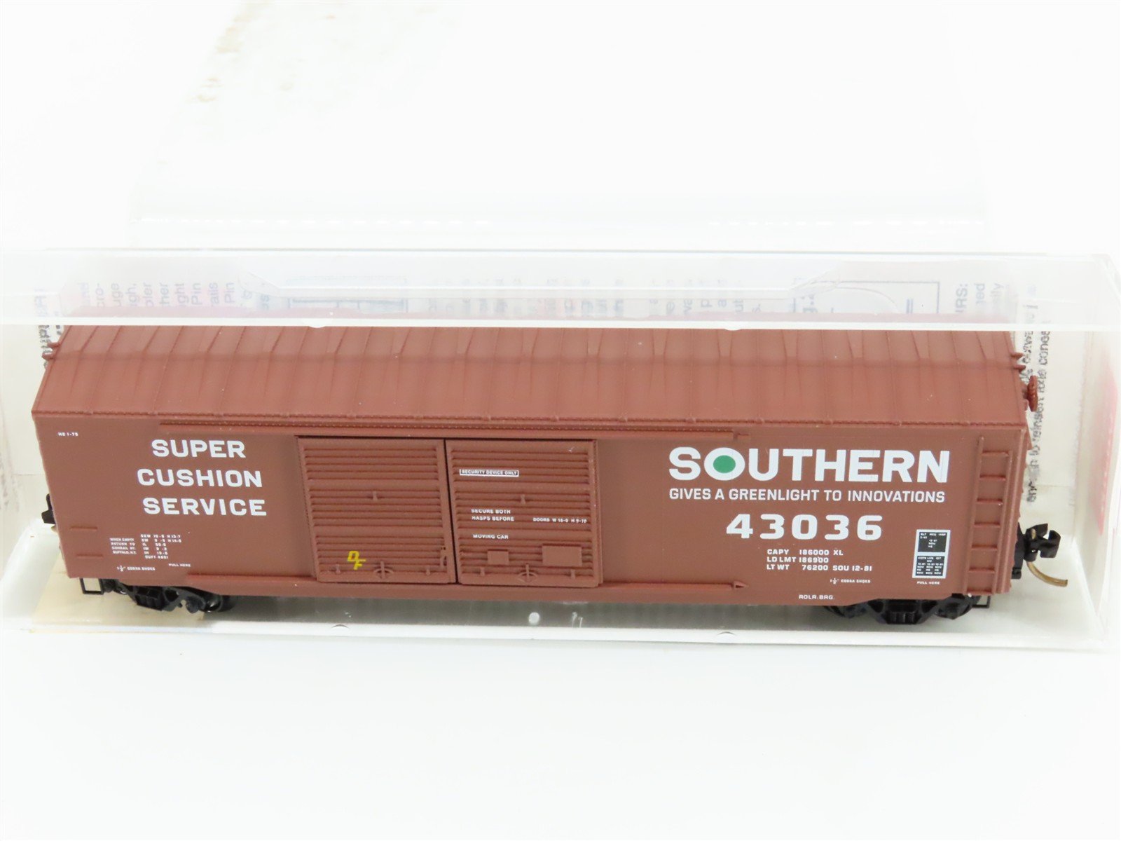 N Micro-Trains MTL 37030 SOU Southern Railway 50' Double Door Box Car #43036
