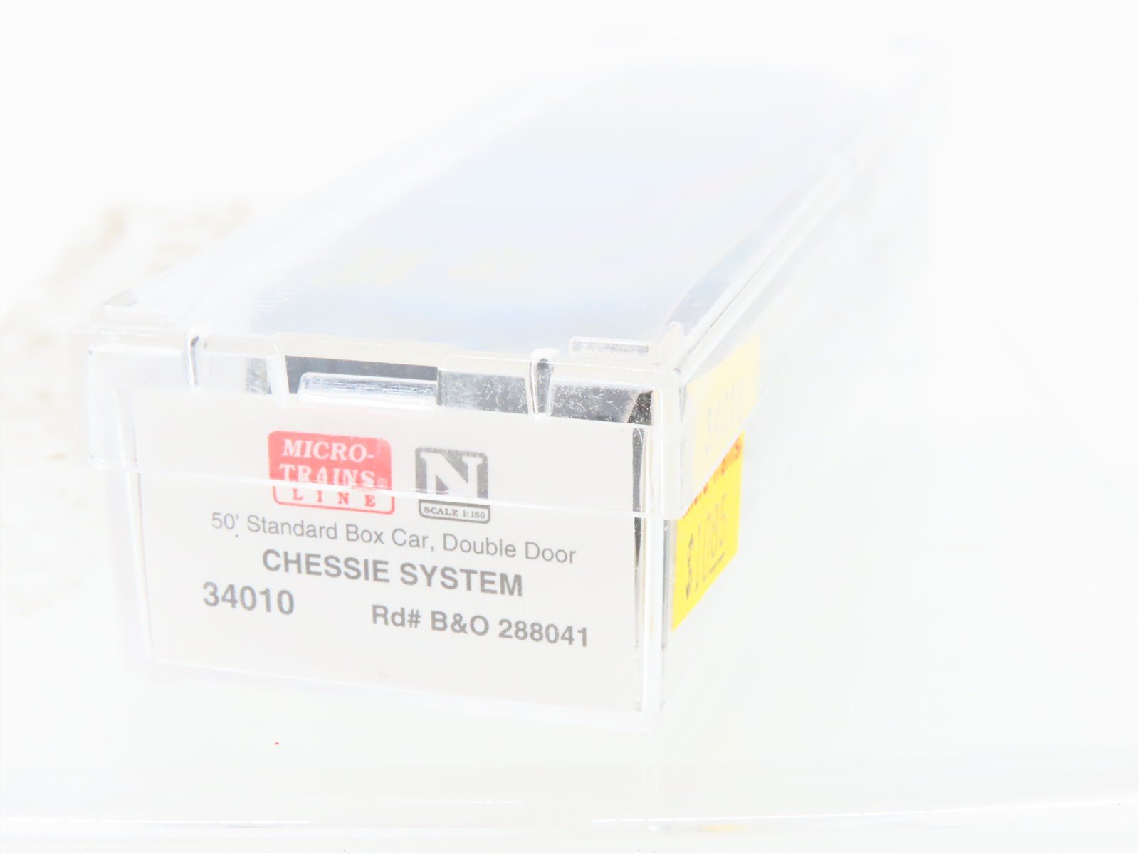 N Micro-Trains MTL 34010 B&O Chessie System 50' Double Door Box Car #288041