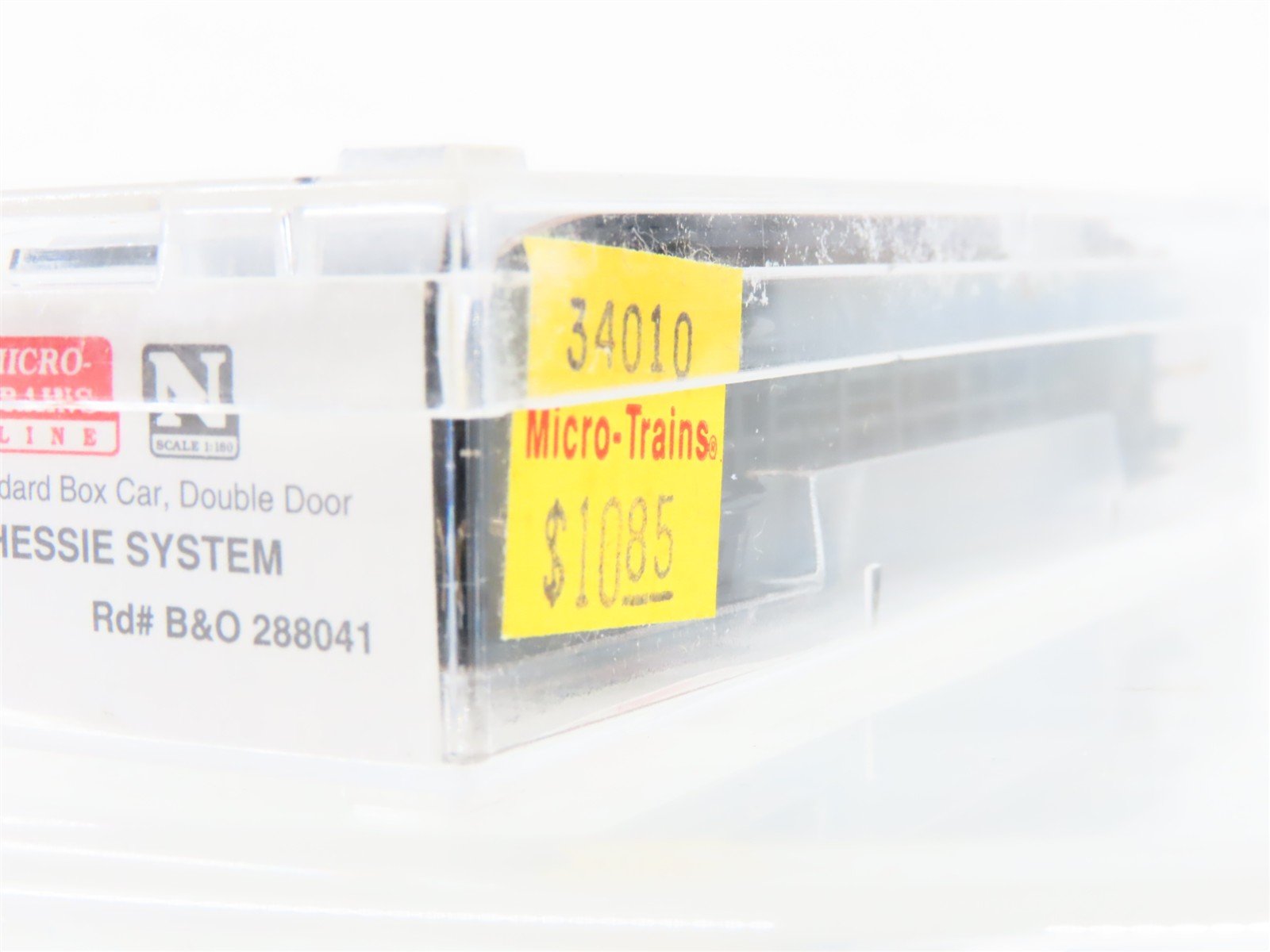 N Micro-Trains MTL 34010 B&O Chessie System 50' Double Door Box Car #288041