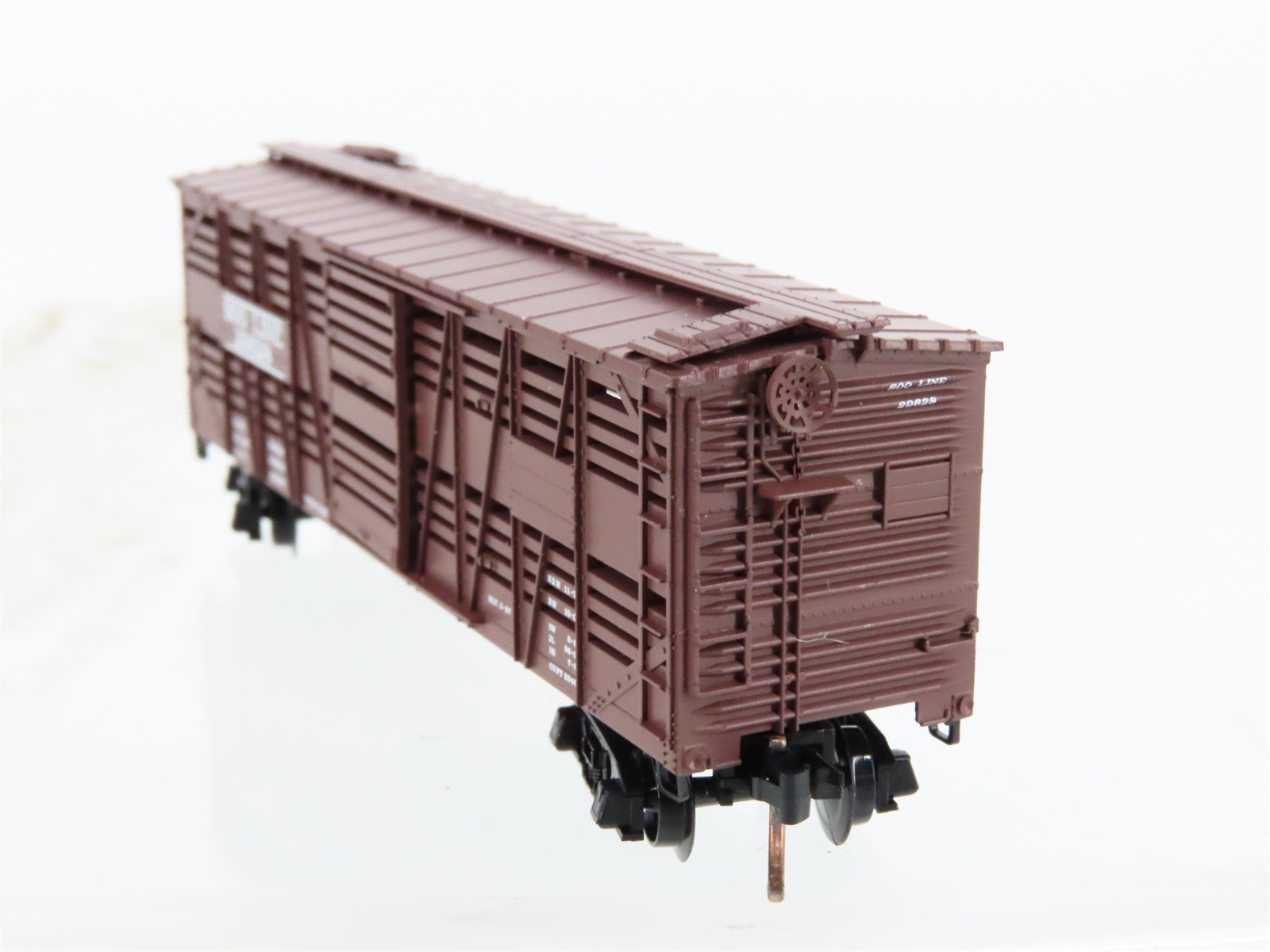 N Scale Micro-Trains MTL 35140 SOO Line 40' Despatch Stock Car #29628