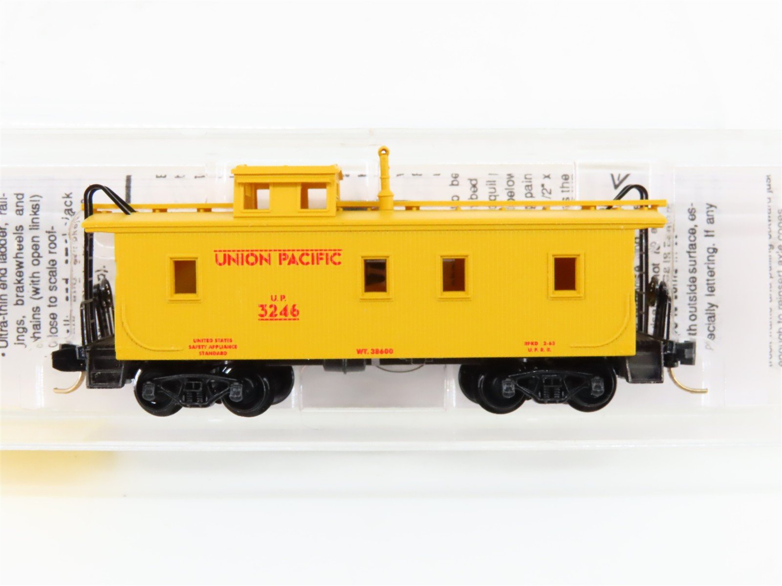 N Scale Micro-Trains MTL 50100 UP Union Pacific Railroad 34' Wood Caboose #3246