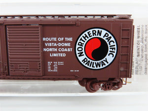 N Scale Micro-Trains MTL 22040 NP Northern Pacific Railway 40' Box Car #8719
