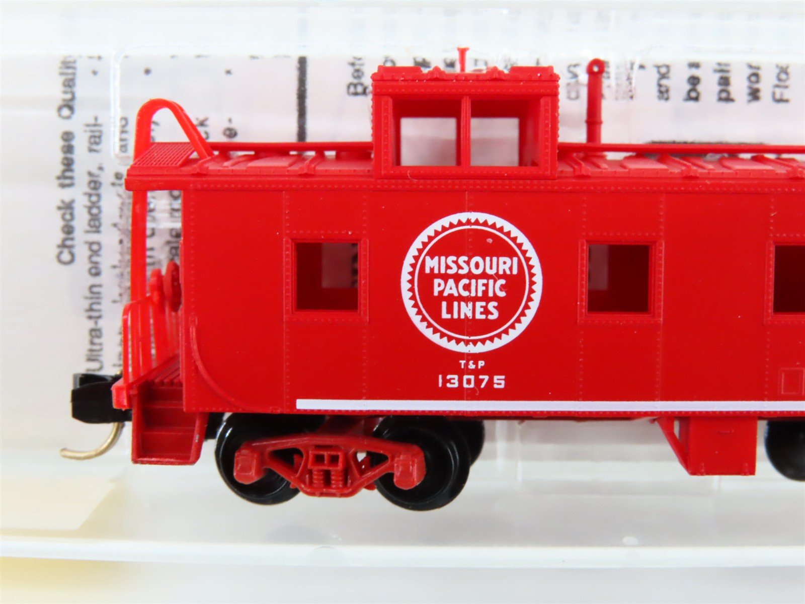N Scale Micro-Trains MTL 100020 MP Missouri Pacific 36' Steel Caboose #13075