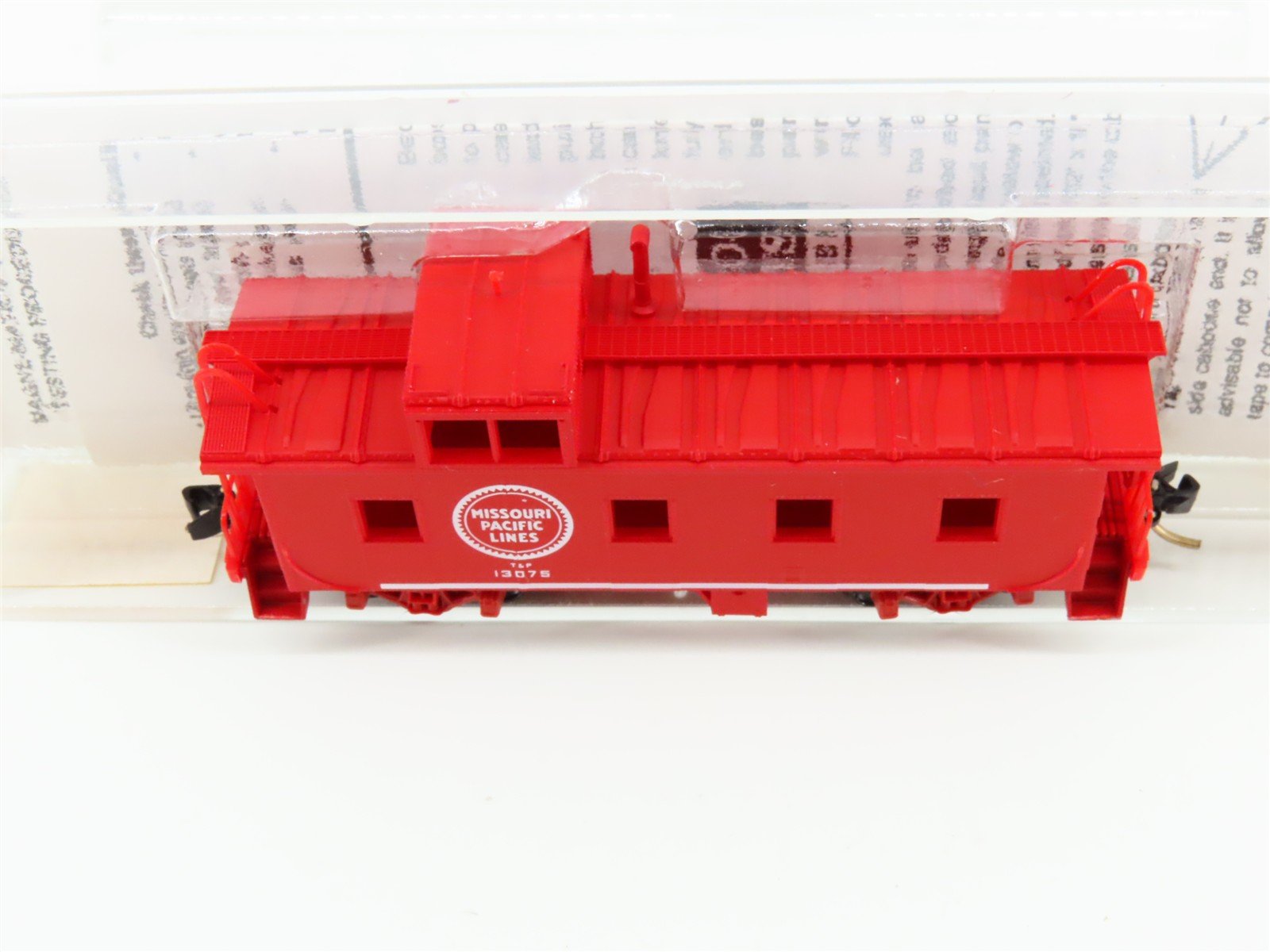 N Scale Micro-Trains MTL 100020 MP Missouri Pacific 36' Steel Caboose #13075
