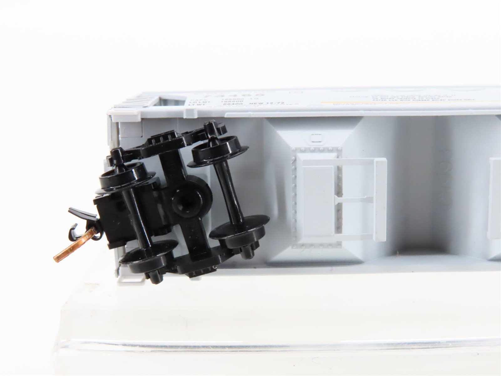 N Scale Micro-Trains MTL 94150 SOO Line 3-Bay Center Flow Covered Hopper #73465