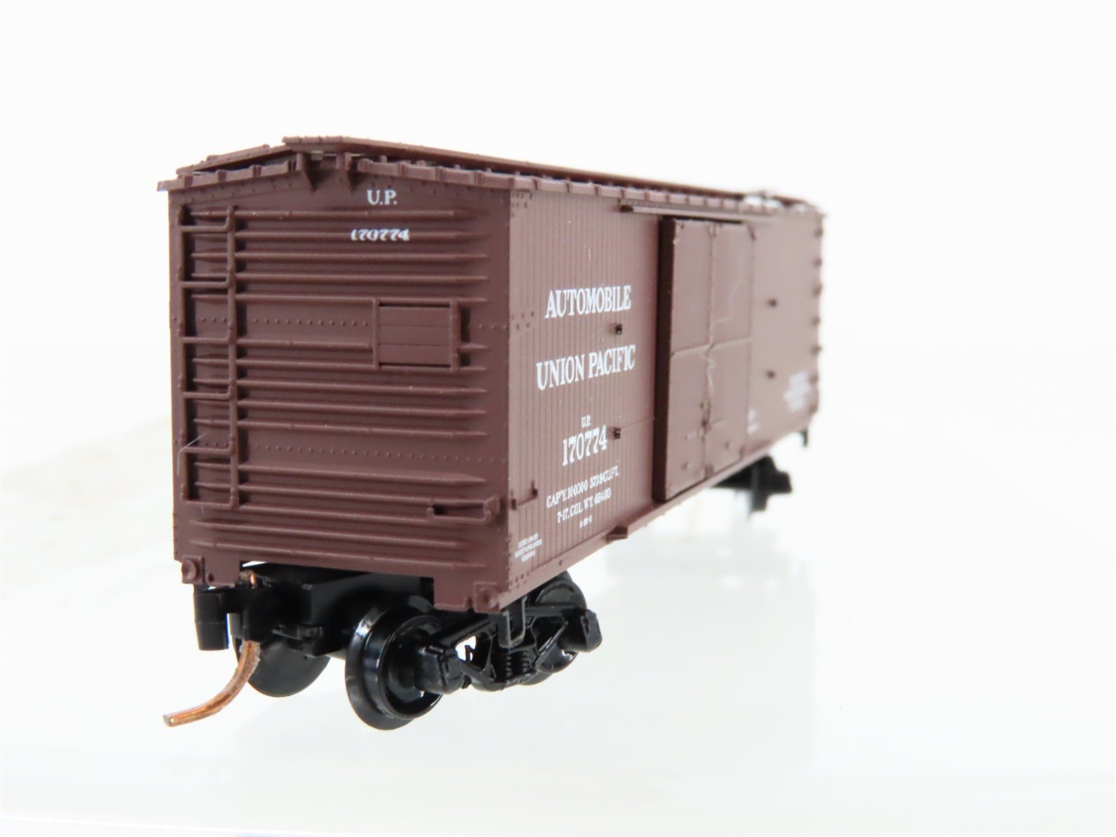 N Scale Micro-Trains MTL 41010 UP Union Pacific 40' Automobile Box Car #170774