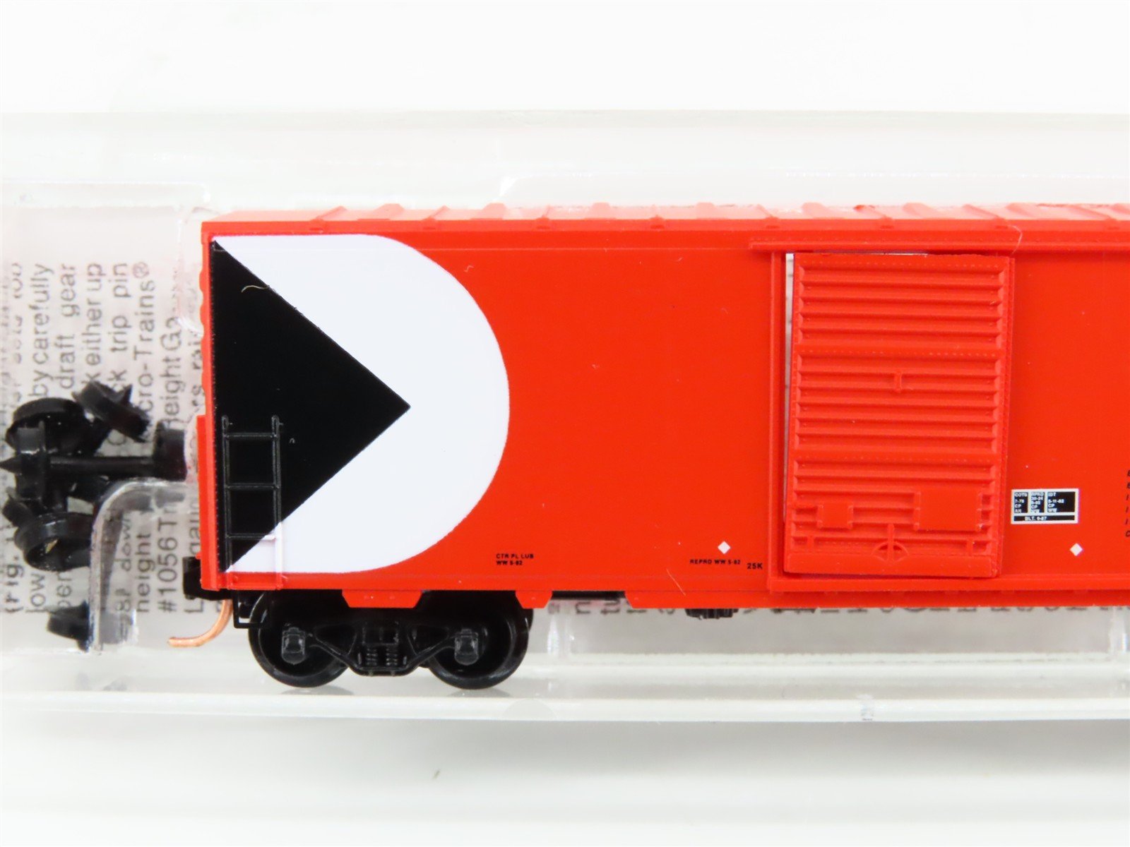 N Scale Micro-Trains MTL 24260 CP Rail 40' Single Door Box Car #55947