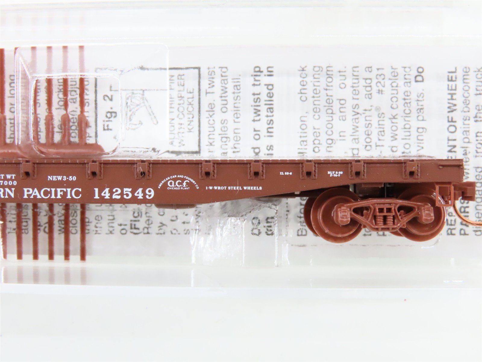 N Scale Micro-Trains MTL 45030 SP Southern Pacific Railroad 50' Flat Car #142549