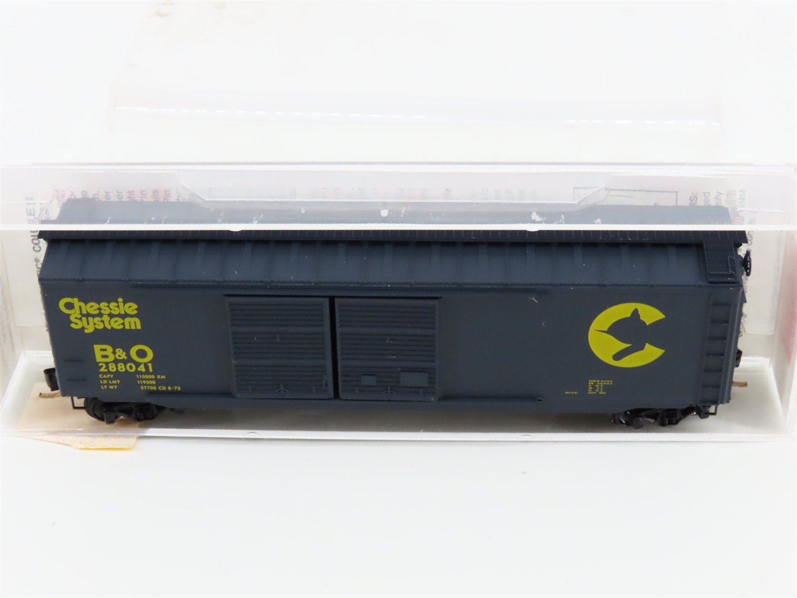 N Micro-Trains MTL 34010 B&O Chessie System 50' Double Door Box Car #288041