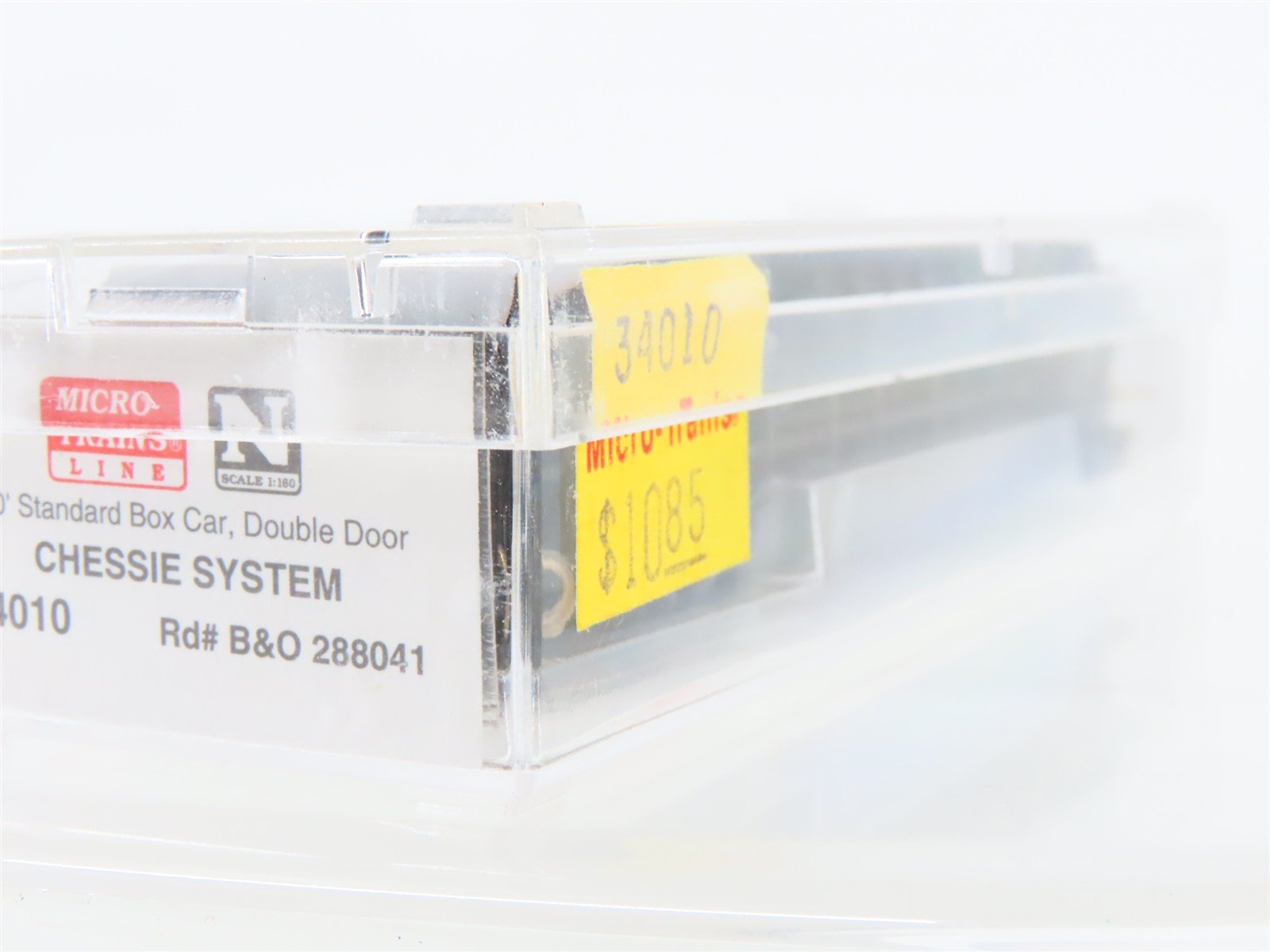 N Micro-Trains MTL 34010 B&O Chessie System 50' Double Door Box Car #288041