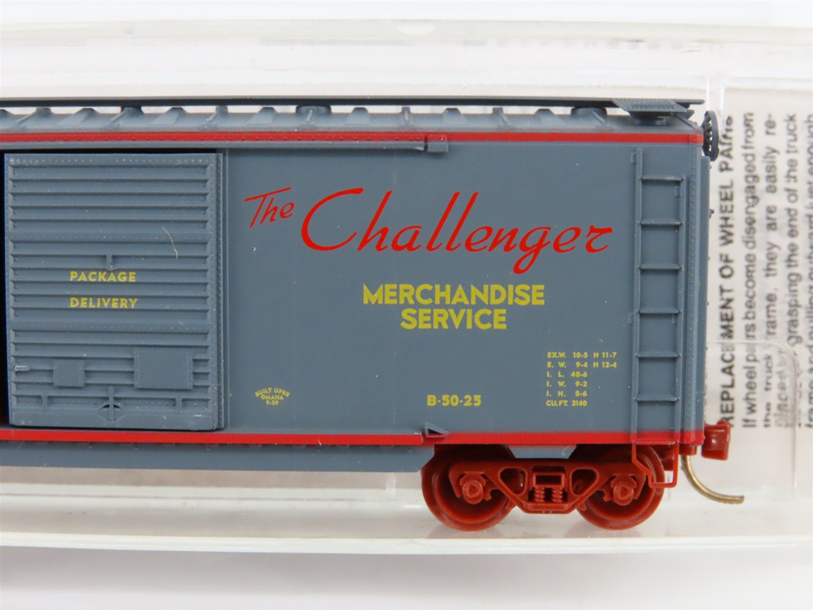 N Scale Micro-Trains MTL 23230 UP Union Pacific Challenger 40' Box Car #9147