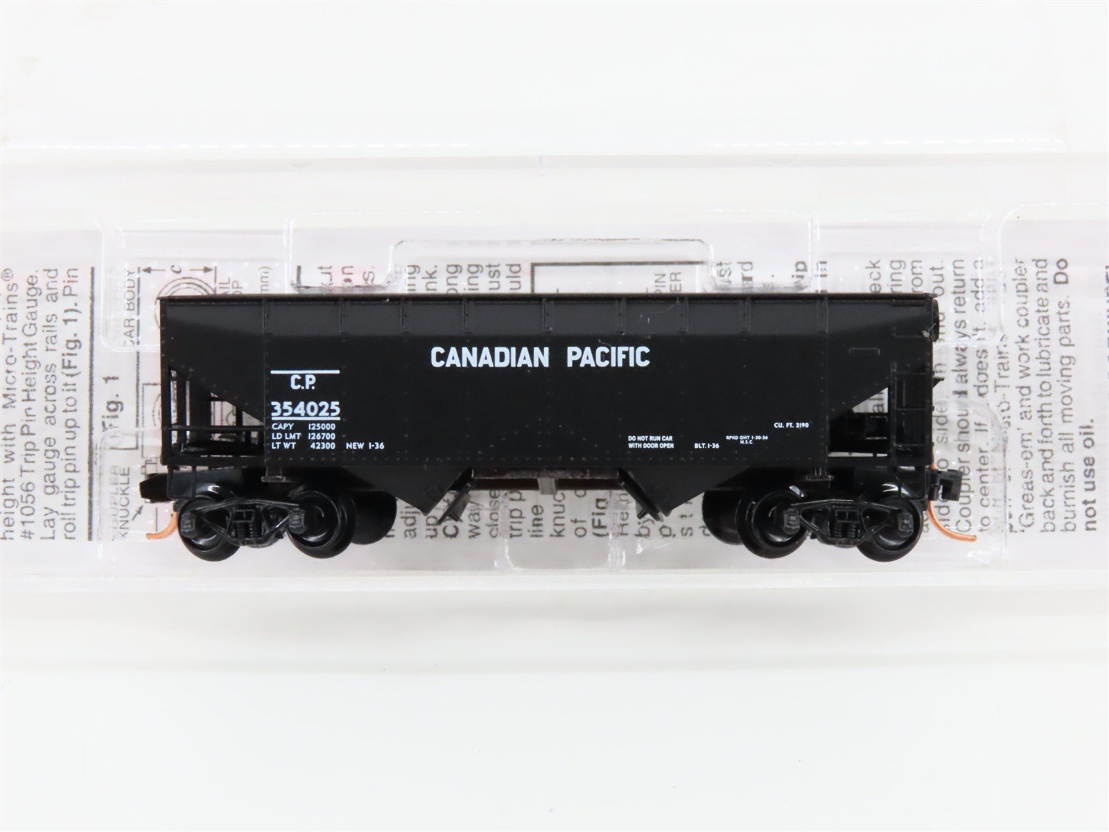 N Scale Micro-Trains MTL 55150 CP Canadian Pacific 33' 2-Bay Open Hopper #354025