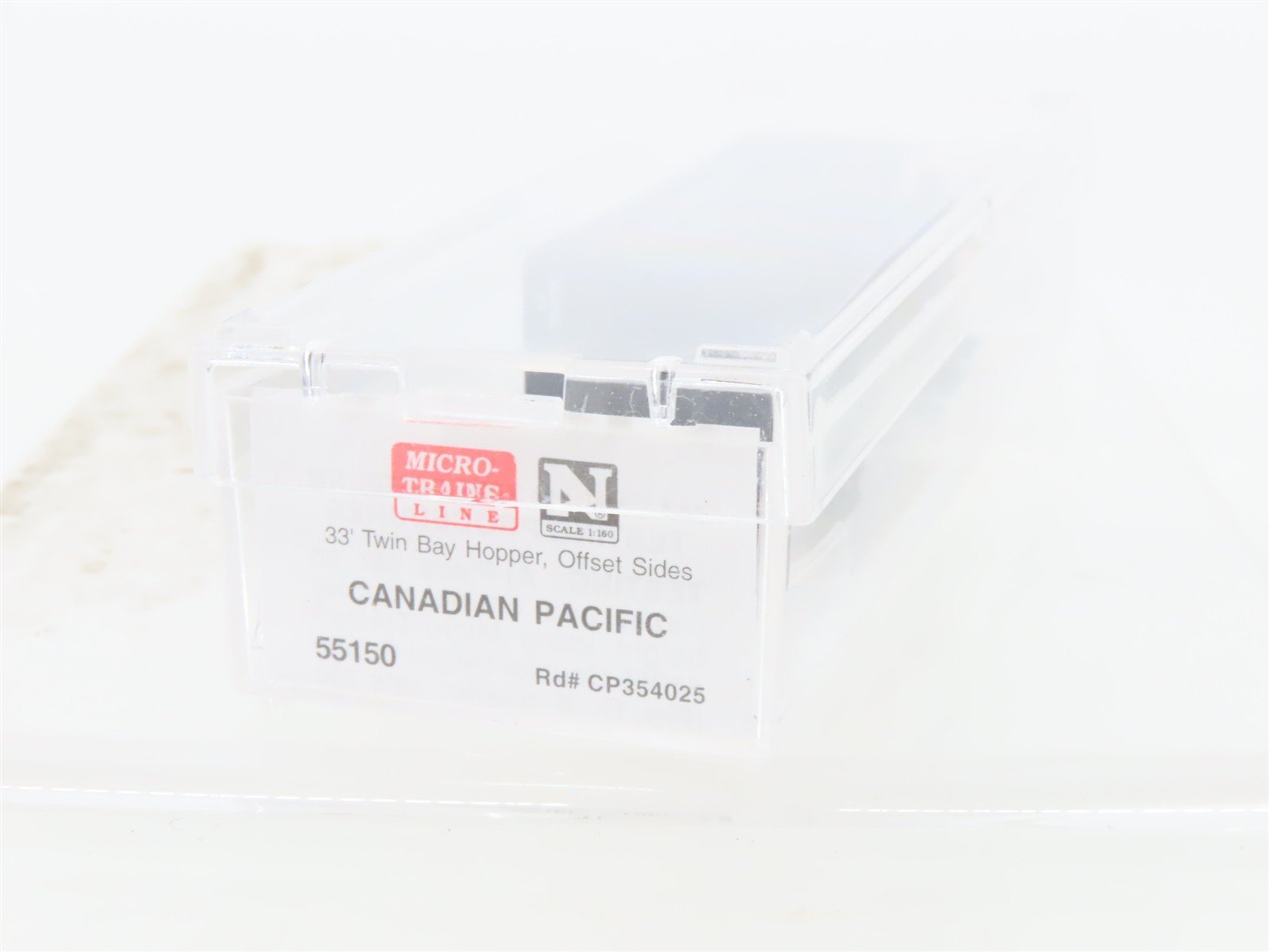 N Scale Micro-Trains MTL 55150 CP Canadian Pacific 33' 2-Bay Open Hopper #354025