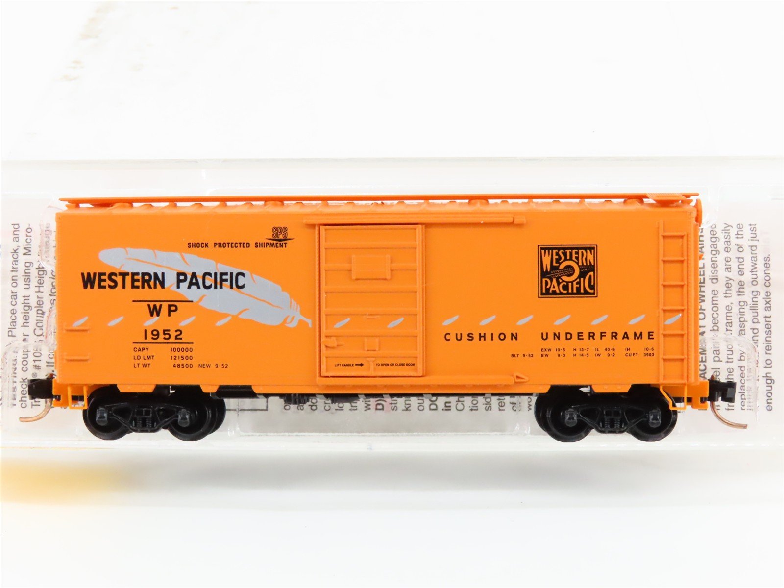 N Scale Micro-Trains MTL 20506 WP Western Pacific Feather 40' Box Car #1952
