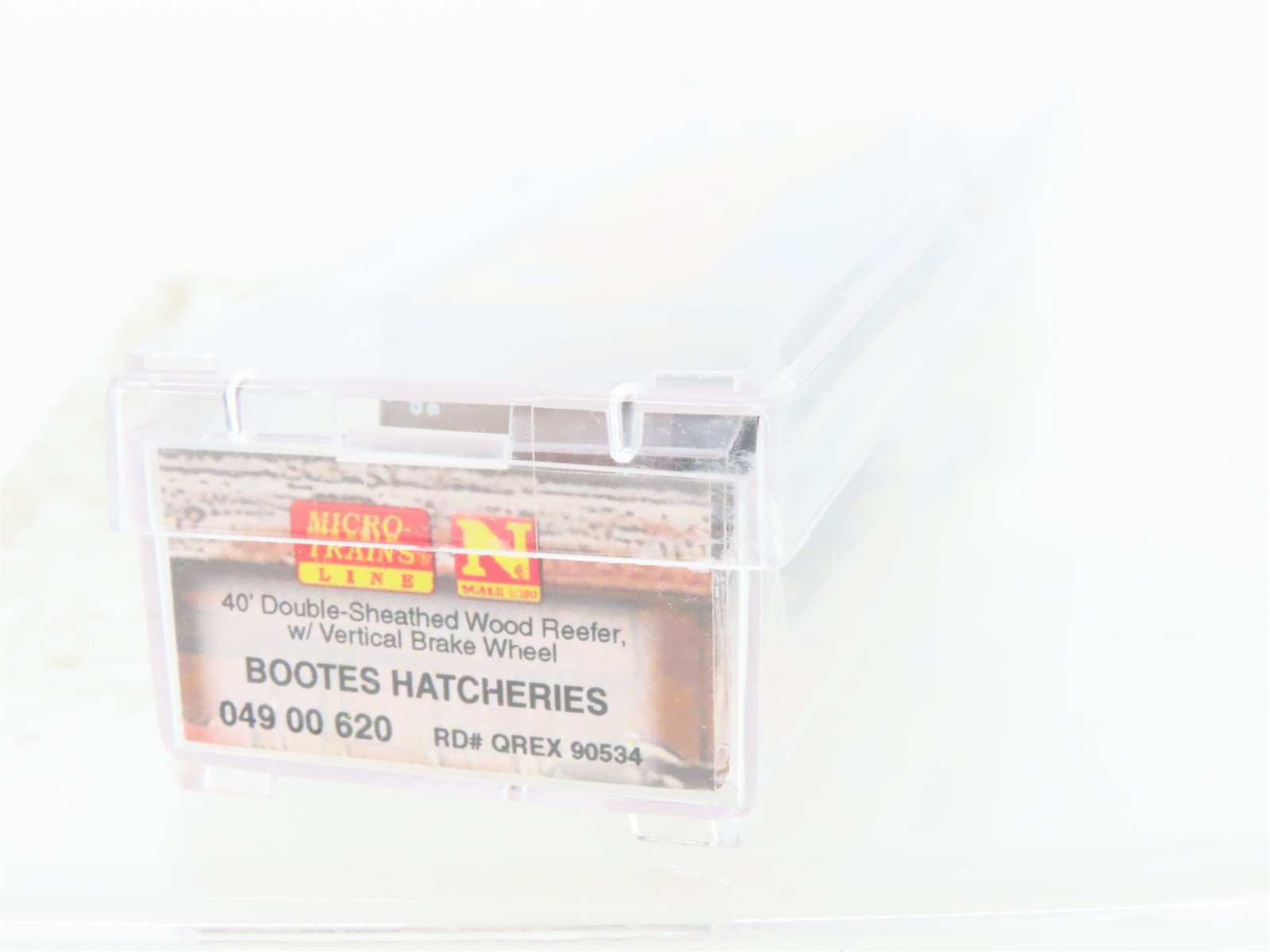 N Scale Micro-Trains MTL 04900620 QREX Bootes Hatcheries 40' Wood Reefer #90534