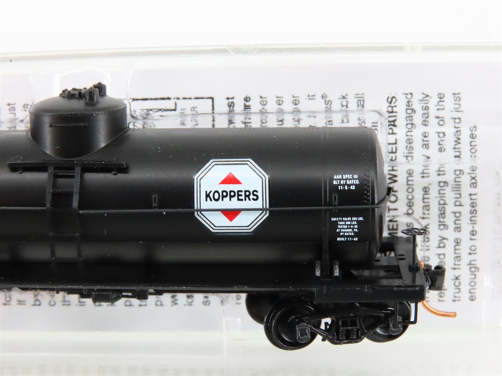N Scale Micro-Trains MTL 06500670 KPCX Koppers Company 39' Tank Car #2105