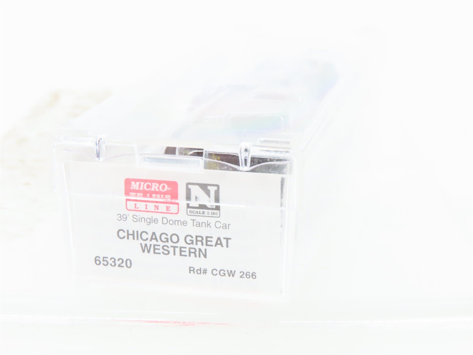 N Scale Micro-Trains MTL 65320 CGW Chicago Great Western 39' Tank Car #266