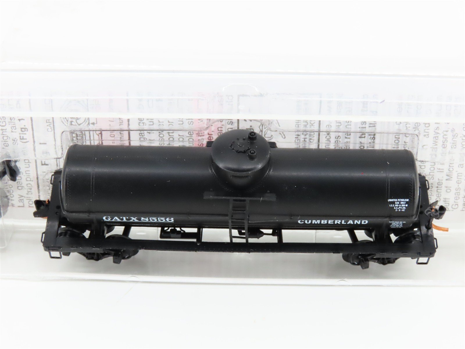 N Scale Micro-Trains MTL 06500600 GATX Cumberland Republic 39' Tank Car #8556