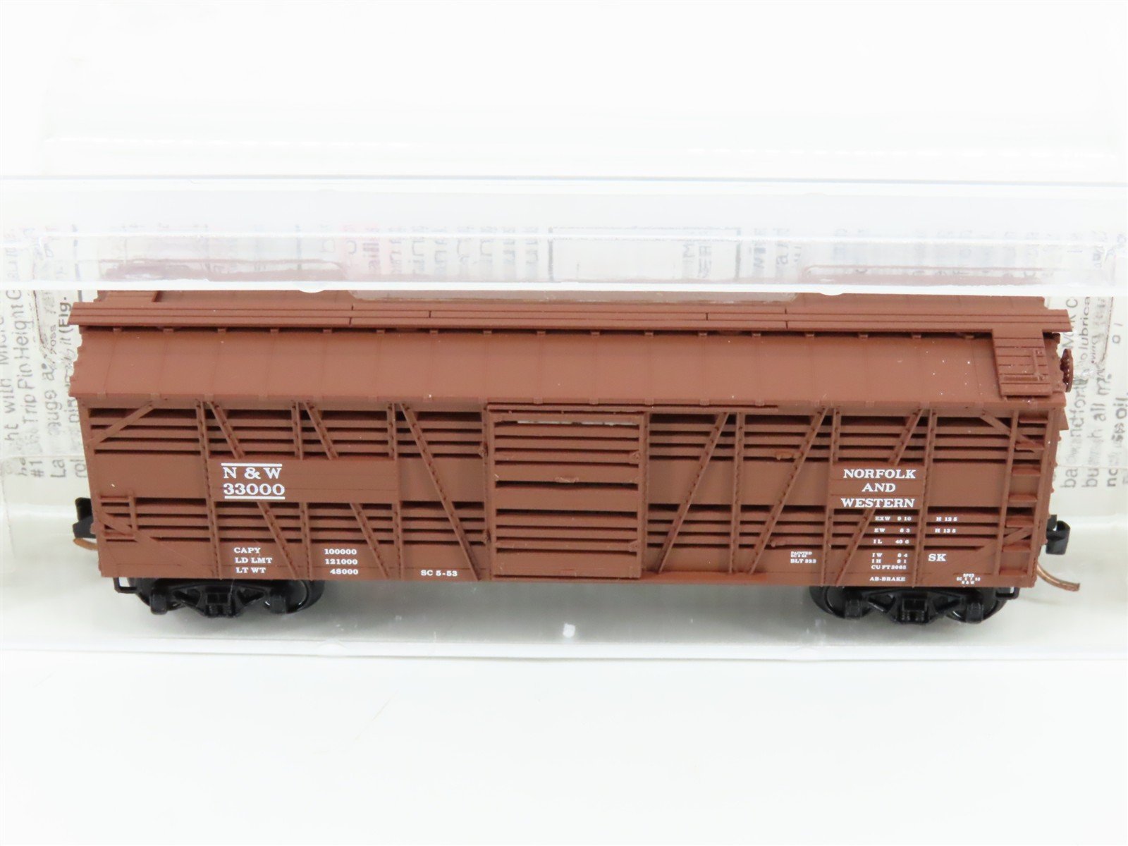 N Micro-Trains MTL 35150 N&W Norfolk & Western 40' Despatch Stock Car #33000