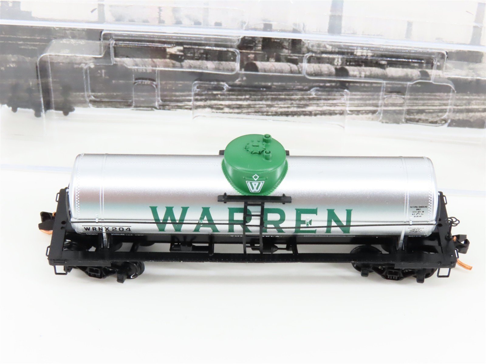 N Scale Micro-Trains MTL 06500740 WRNX Warren Petroleum 39' Tank Car #204