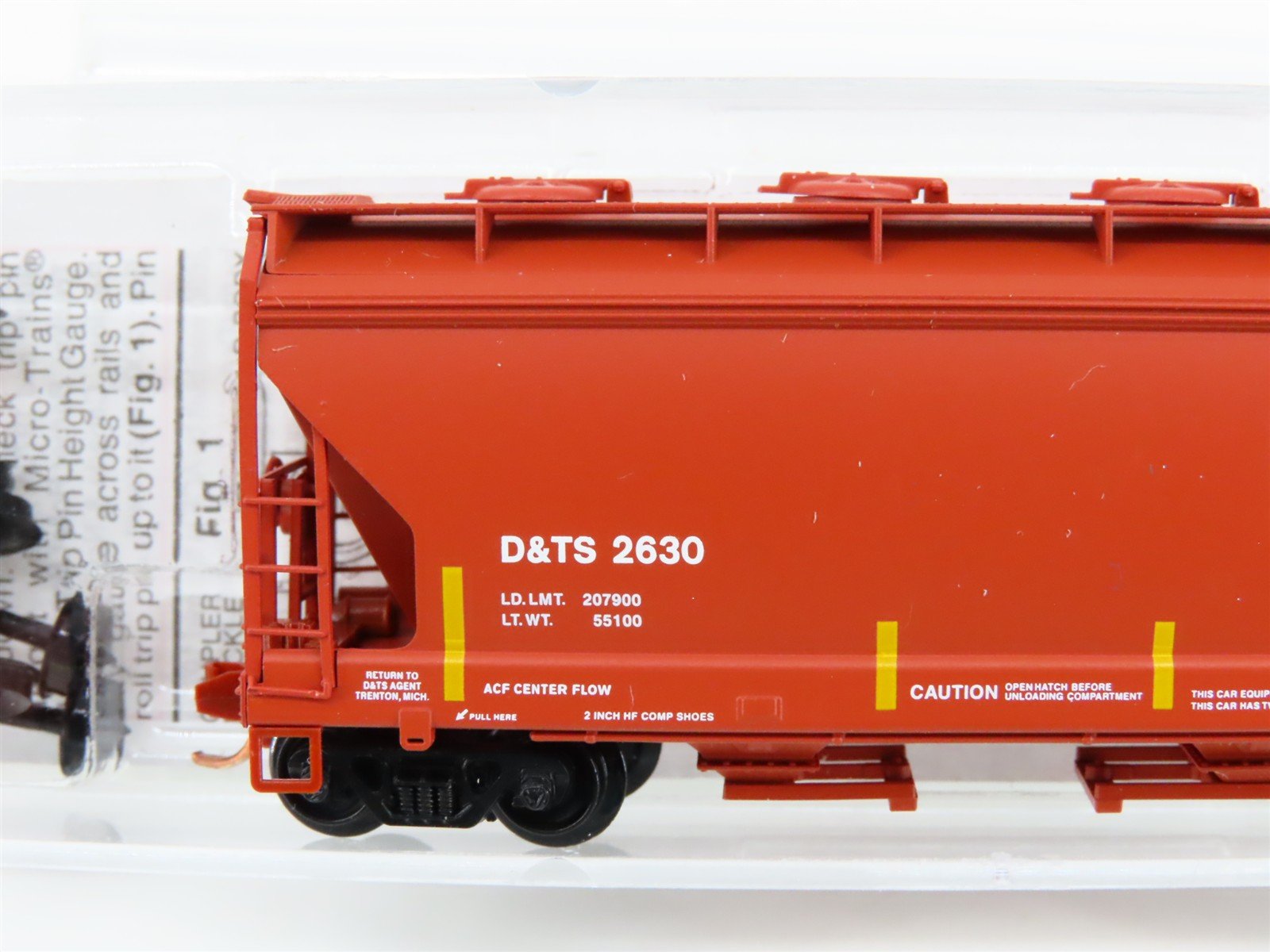 N Scale Micro-Trains MTL 09200220 D&TS CN Canadian National 2-Bay Hopper #2630