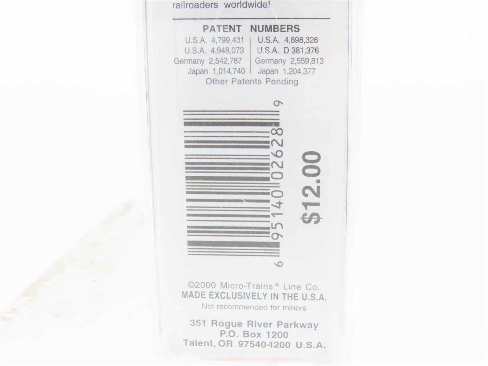 N Scale Micro-Trains MTL 28150 CB&Q Burlington Route 40' Box Car #25402
