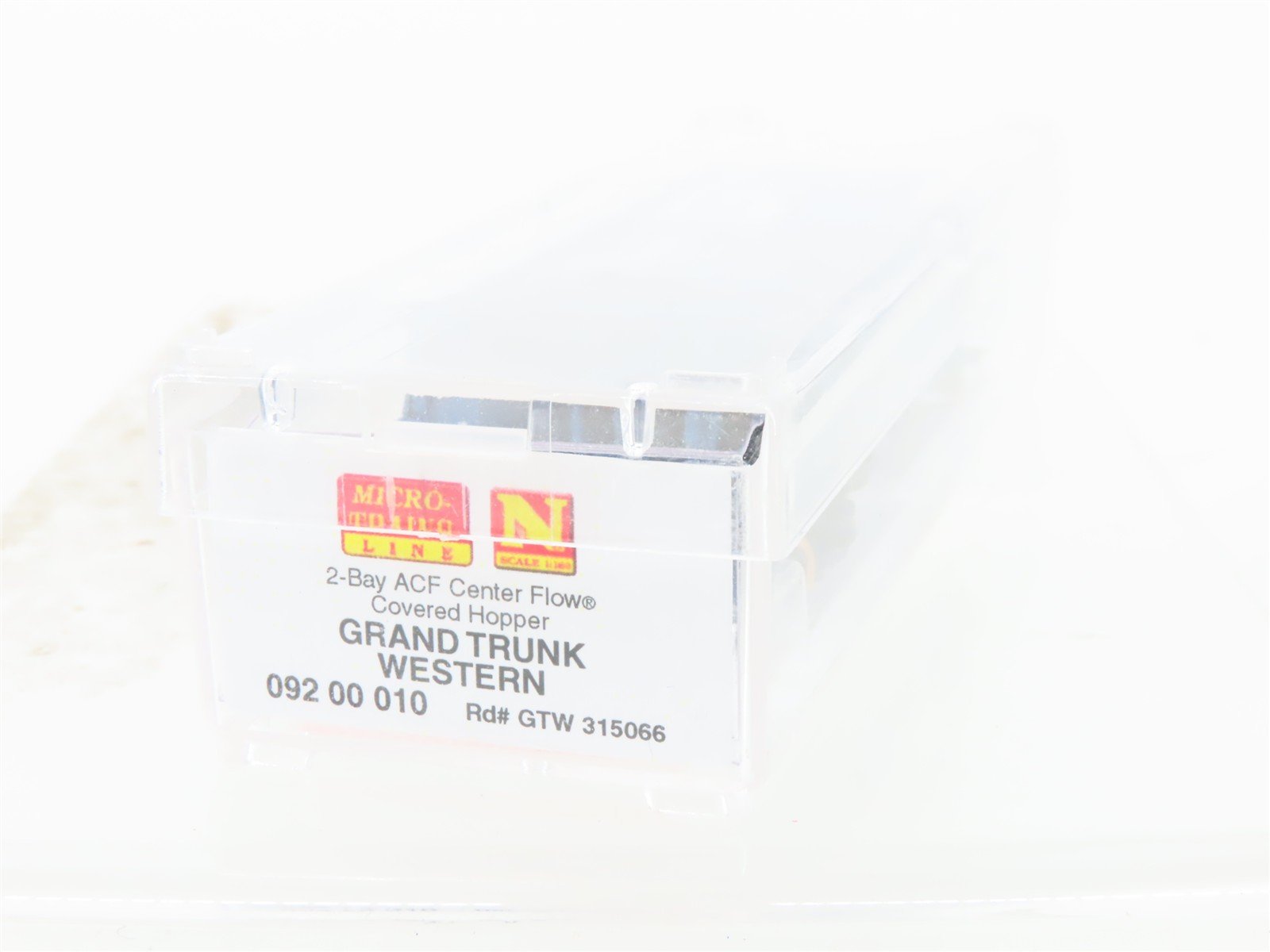 N Scale Micro-Trains MTL 09200010 GTW Grand Trunk Western 2-Bay Hopper #315066