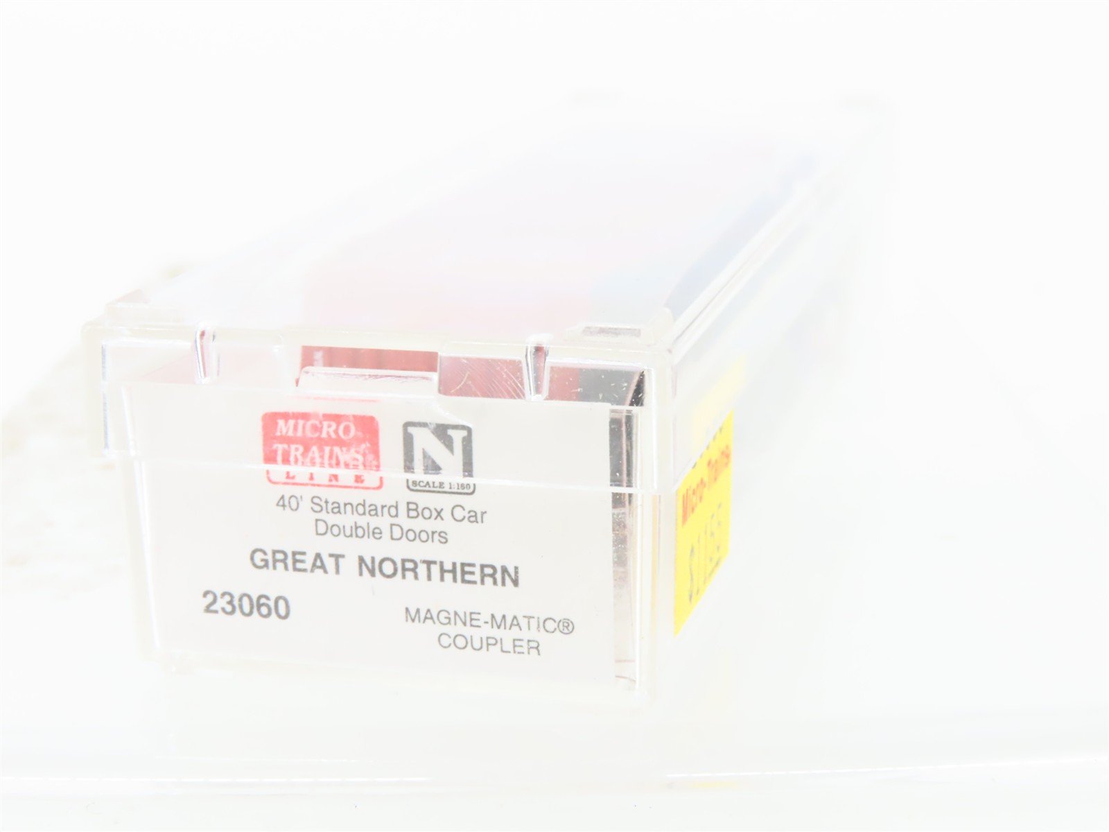 N Scale Micro-Trains MTL 23060 GN Great Northern 40' Double Door Box Car #3270