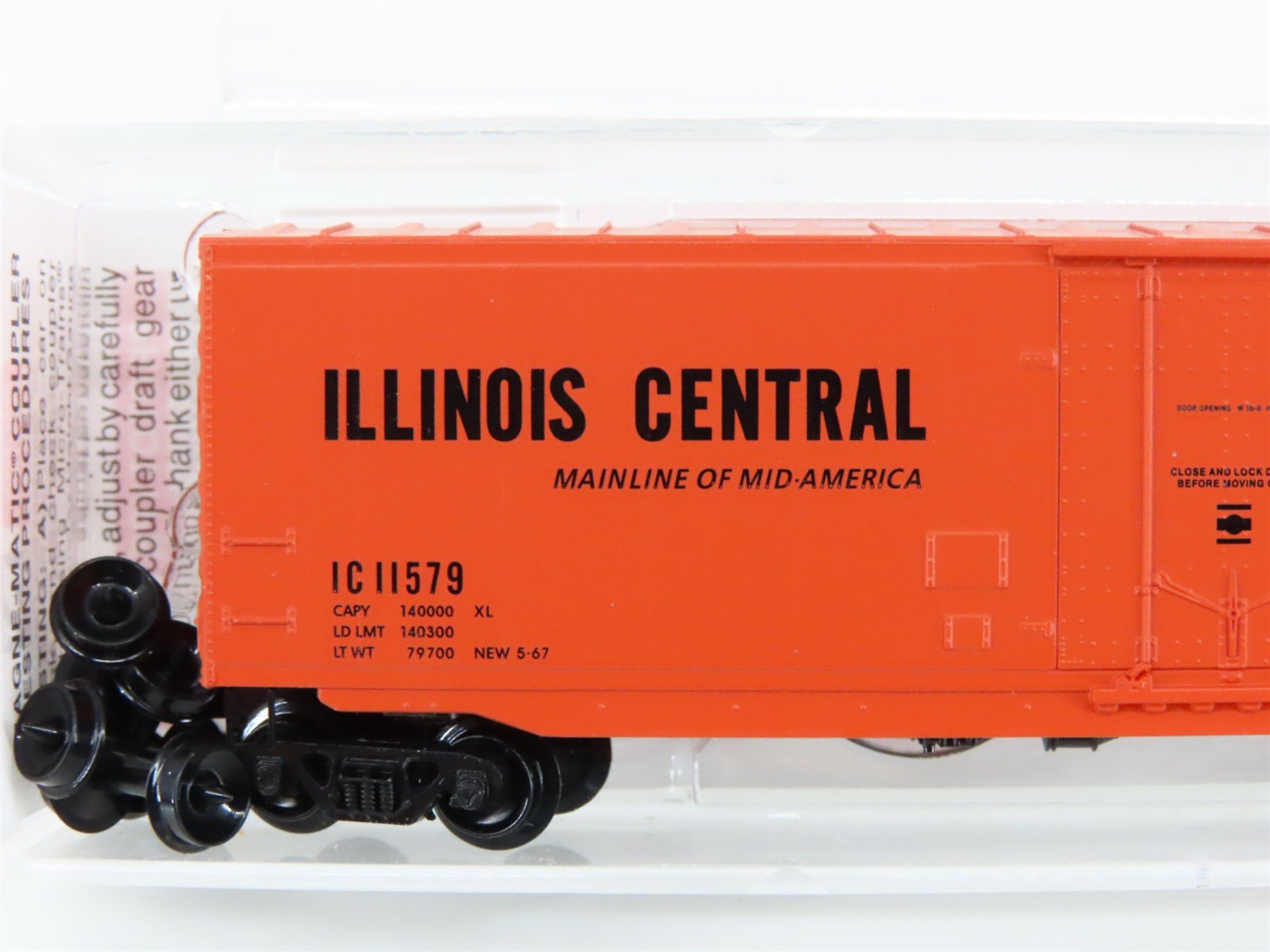 N Scale Micro-Trains MTL 03800370 IC Illinois Central 50' Box Car #11579