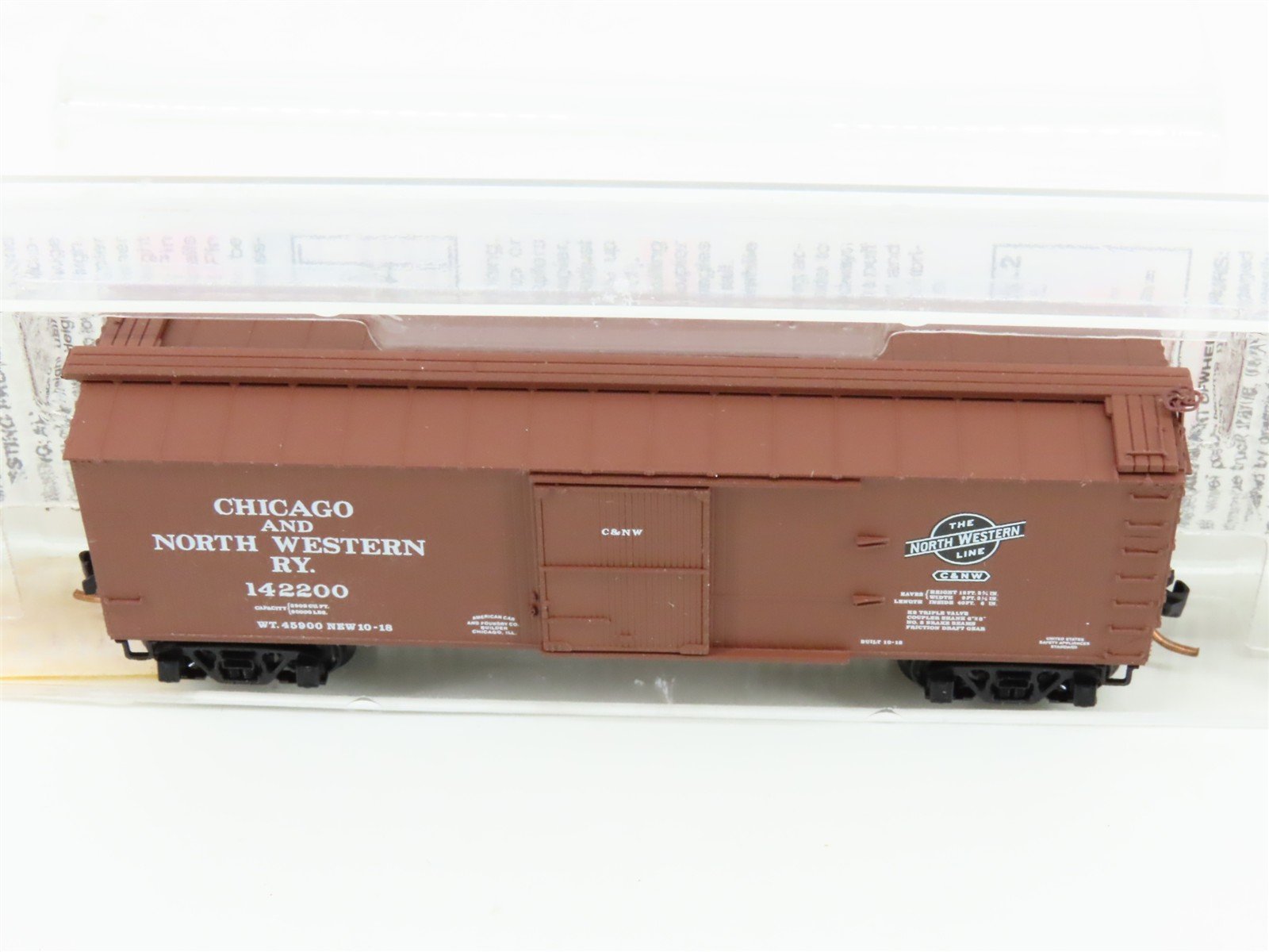 N Scale Micro-Trains MTL 39160 C&NW Chicago & North Western 40' Box Car #142200