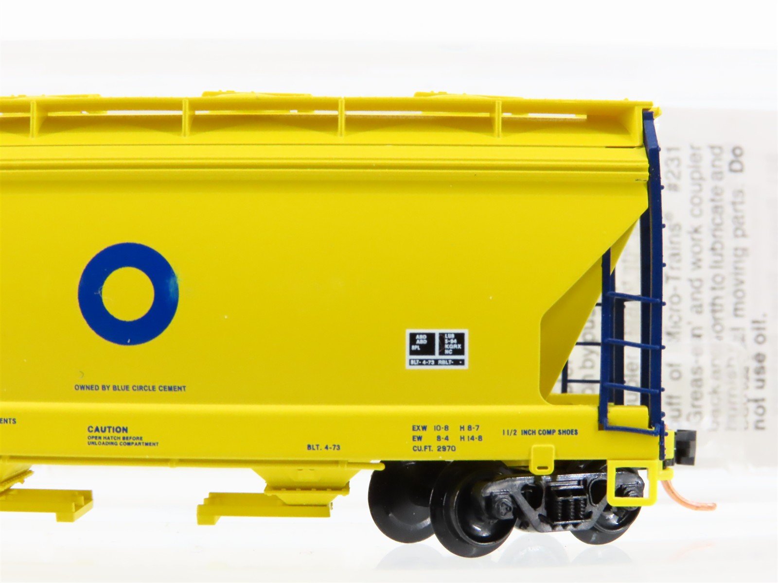 N Scale Micro-Trains MTL 92140 BCAX Blue Circle Cement 2-Bay Covered Hopper #5