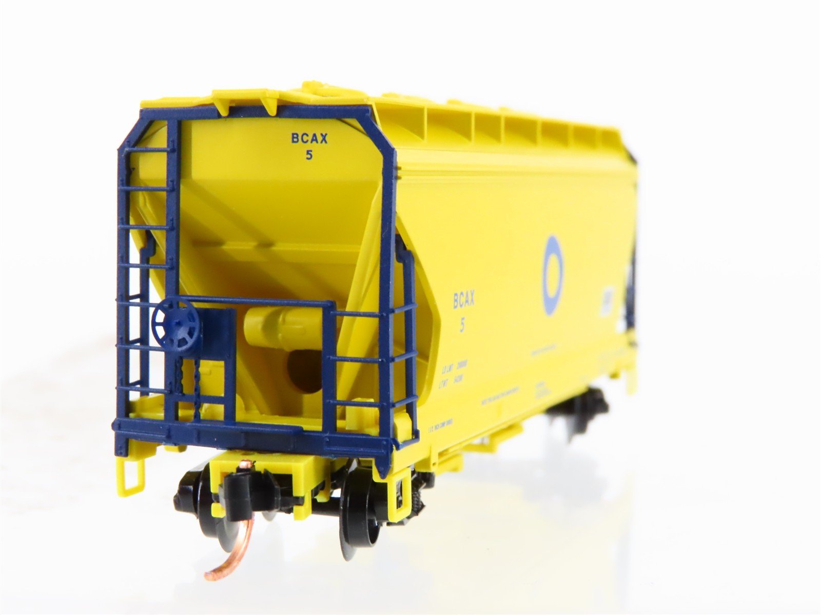 N Scale Micro-Trains MTL 92140 BCAX Blue Circle Cement 2-Bay Covered Hopper #5