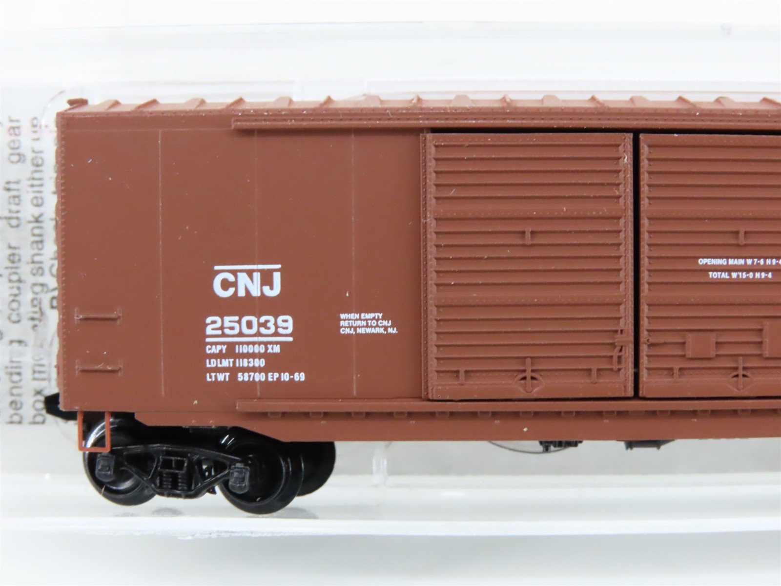 N Scale Micro-Trains MTL 37040 CNJ Jersey Central Lines 50' Box Car #25039