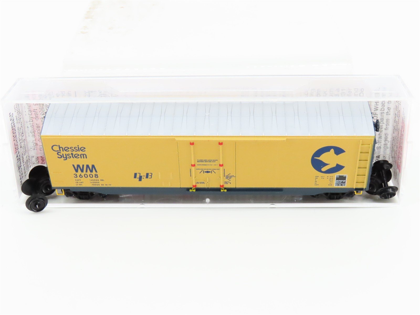 N Scale Micro-Trains MTL 03800320 WM Chessie System 50' Plug Door Box Car #36008