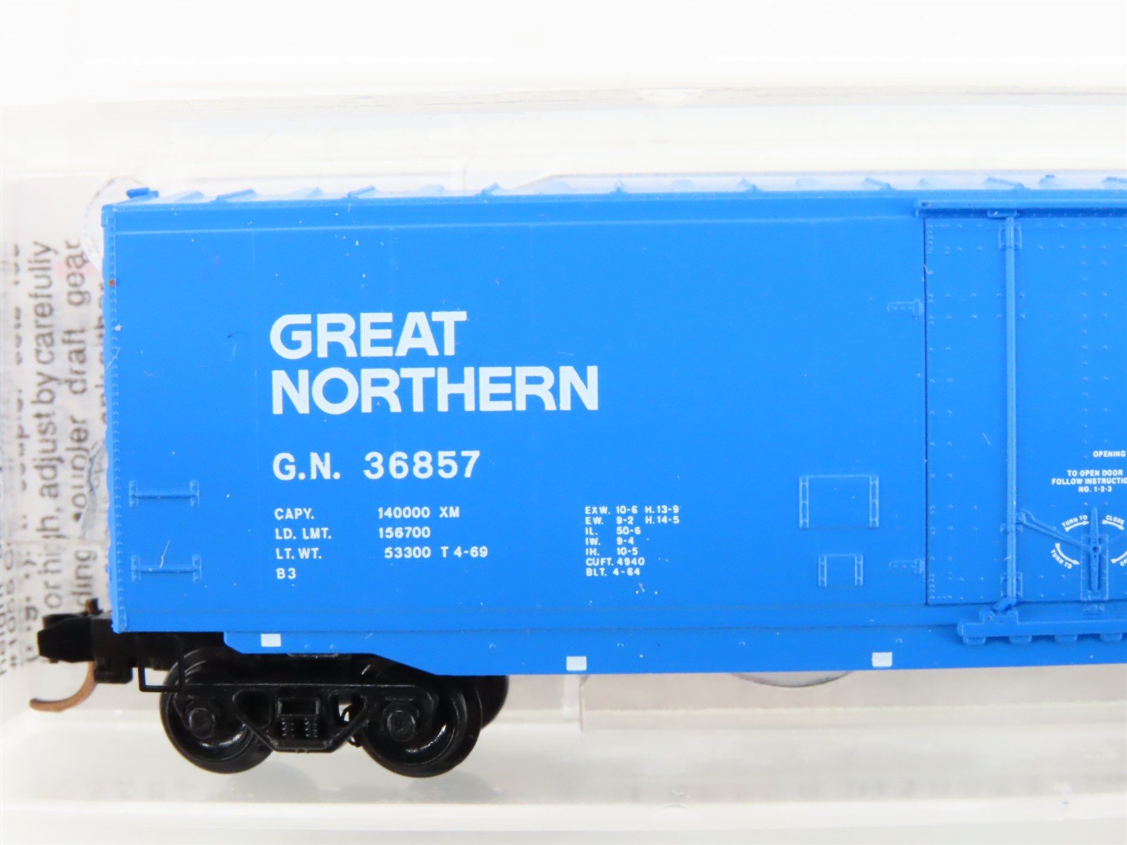 N Scale Micro-Trains MTL 38270 GN Great Northern Big Sky Blue 50' Box Car #36857