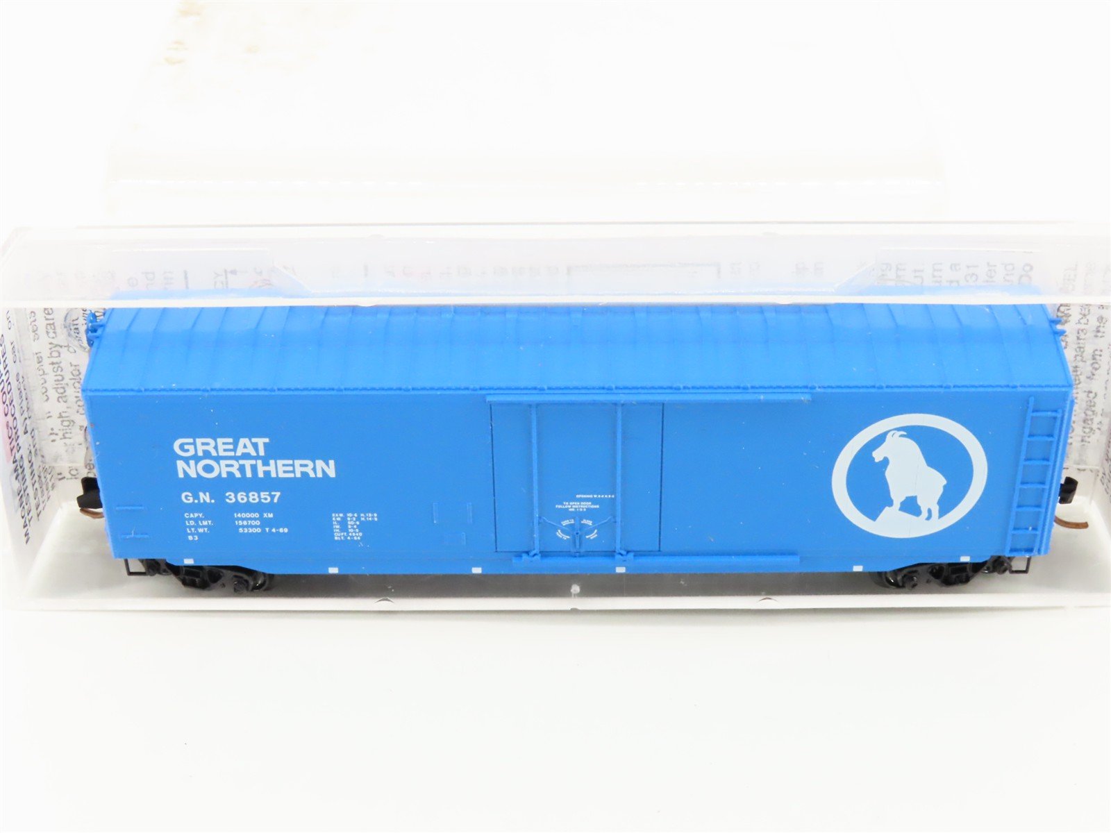 N Scale Micro-Trains MTL 38270 GN Great Northern Big Sky Blue 50' Box Car #36857