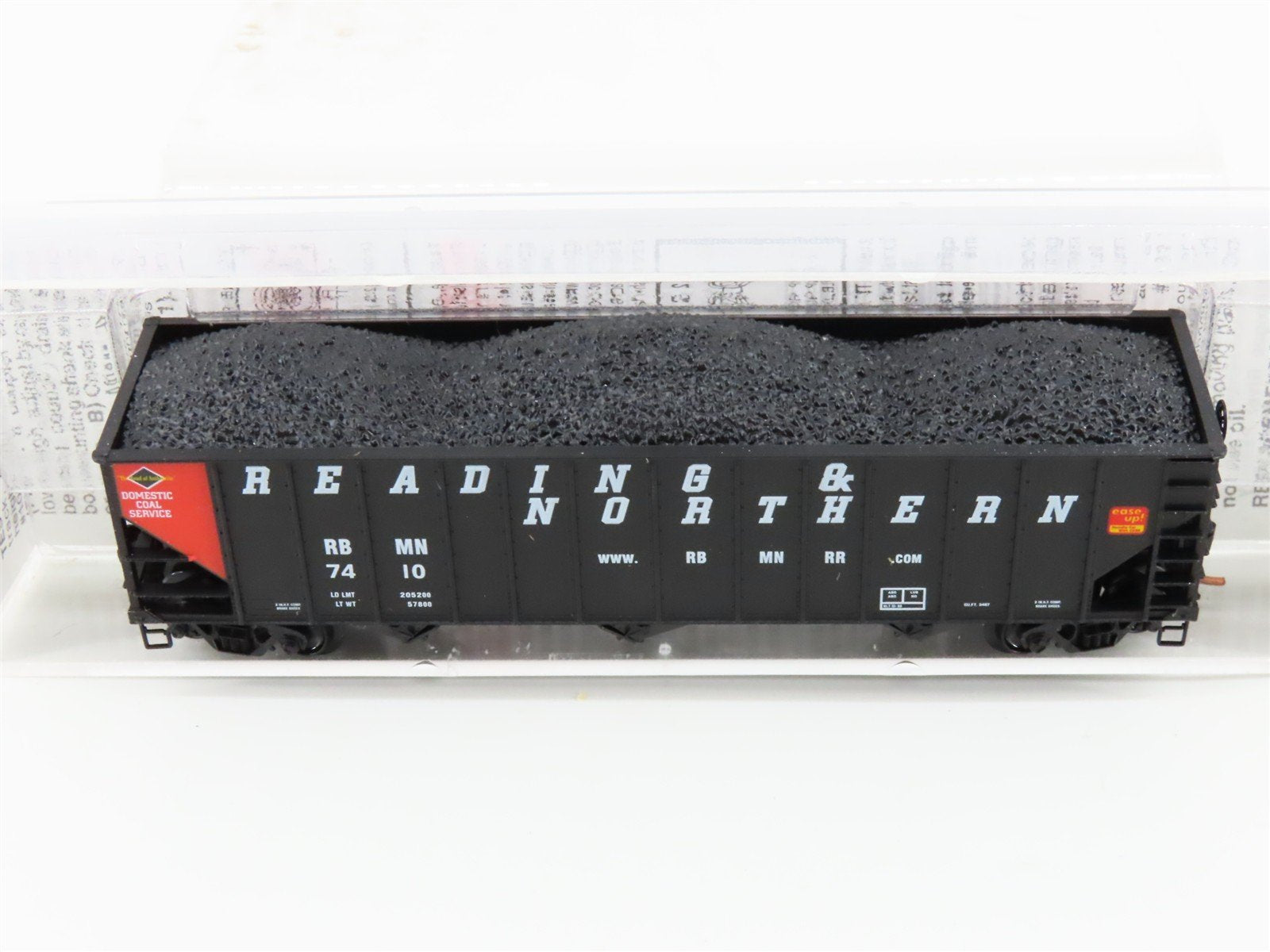 N Micro-Trains MTL 108090 RBMN Reading & Northern 3-Bay Hopper #7410 w/ Load