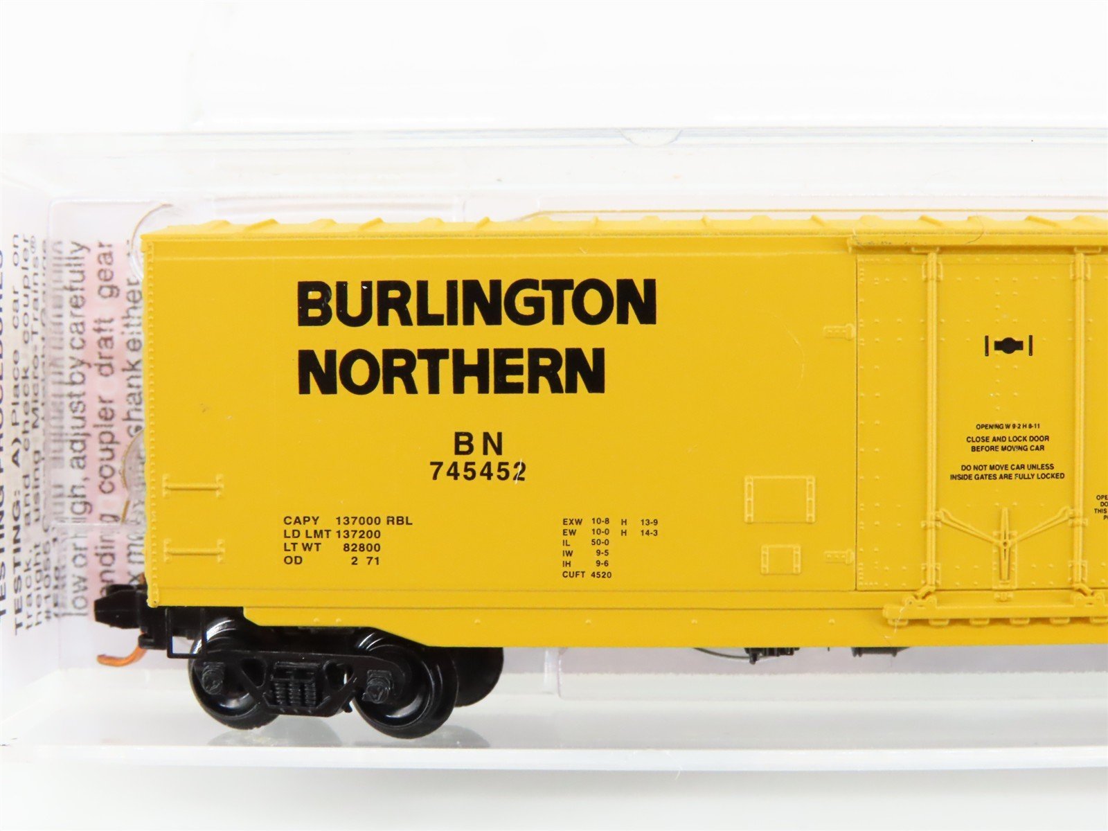 N Scale Micro-Trains MTL 03800161 BN Western Fruit Express 50' Box Car #745452