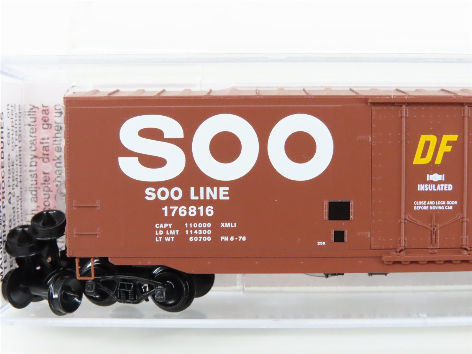 N Scale Micro-Trains MTL 03800400 SOO Line 50' Plug Door Box Car #176816