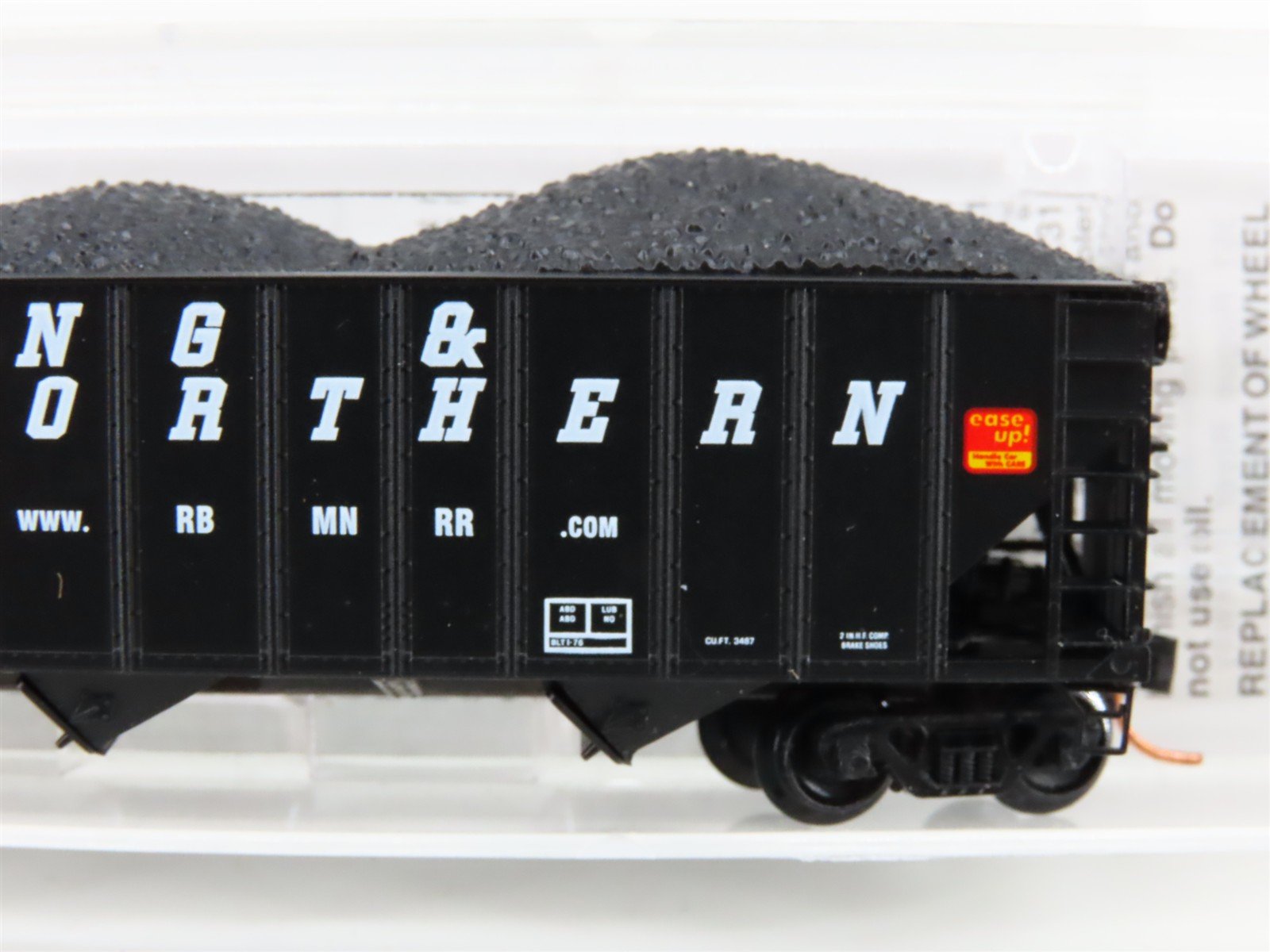 N Micro-Trains MTL 108080 RBMN Reading & Northern 3-Bay Hopper #7286 w/ Load