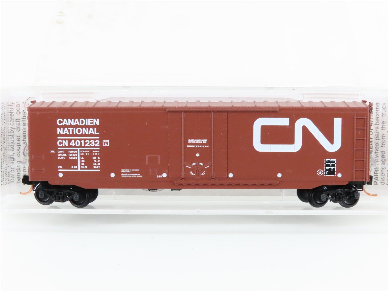 N Scale Micro-Trains MTL 38190 CN Canadian National 50' Plug Door Boxcar #401232