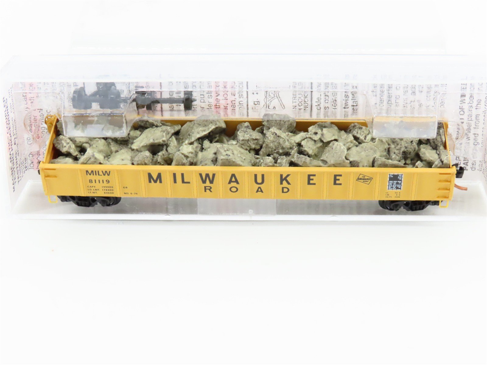 N Micro-Trains MTL 48110.2 MILW Milwaukee Road 50' Gondola #81119 w/ Rock Load