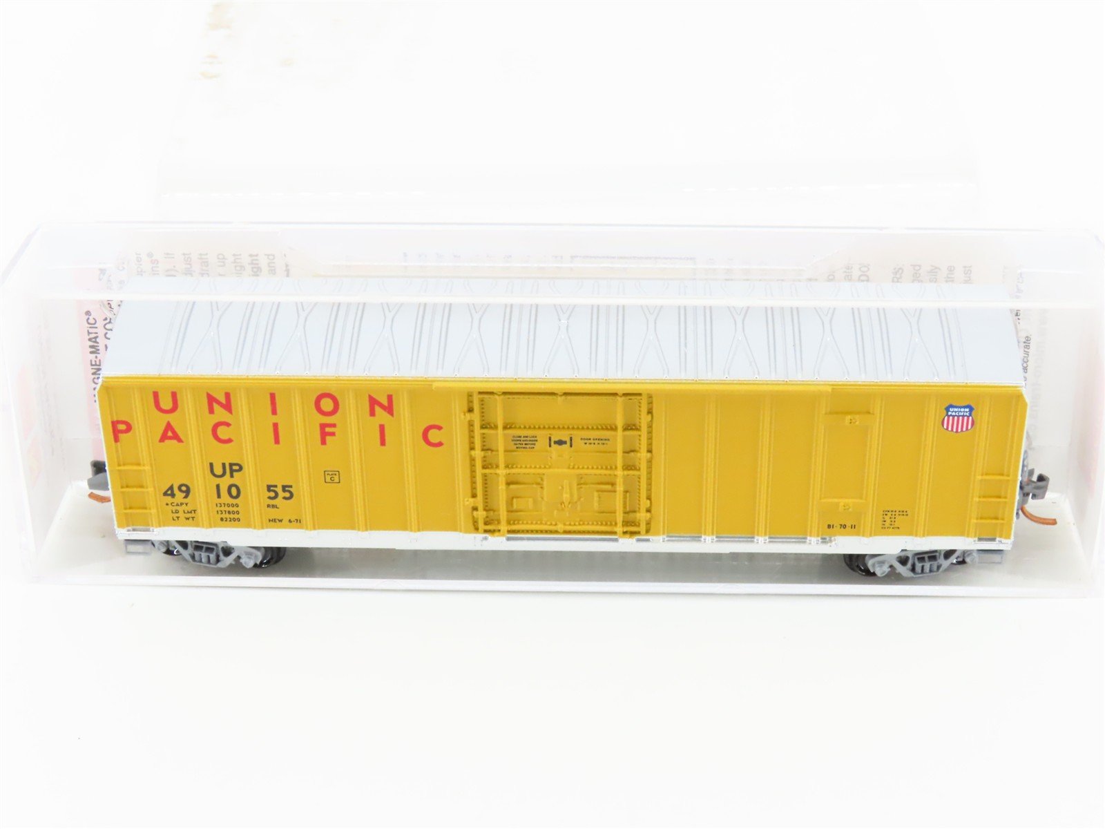 N Scale Micro-Trains MTL 02700351 UP Union Pacific 50' Plug Door Box Car #491055