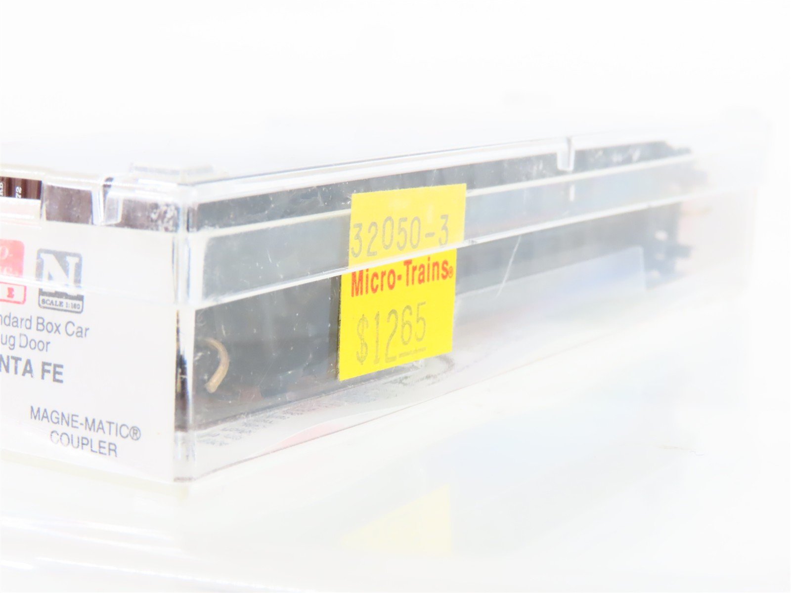 N Scale Micro-Trains MTL 32050/3 SFRB Santa Fe 