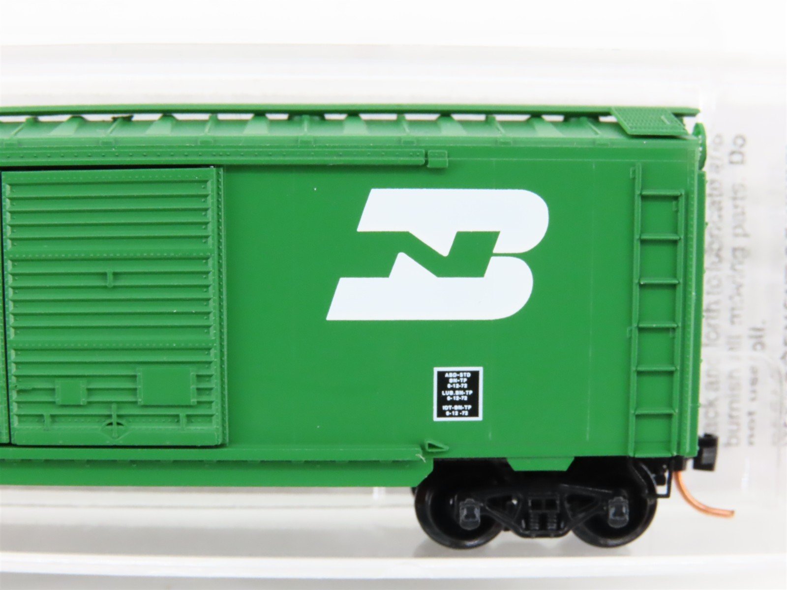 N Scale Micro-Trains MTL 23080 BN Burlington Northern 40' Box Car #198963