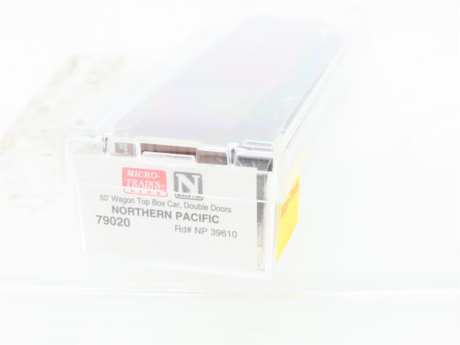 N Scale Micro-Trains MTL 79020 NP Northern Pacific 50' Wagon Top Box Car #39610