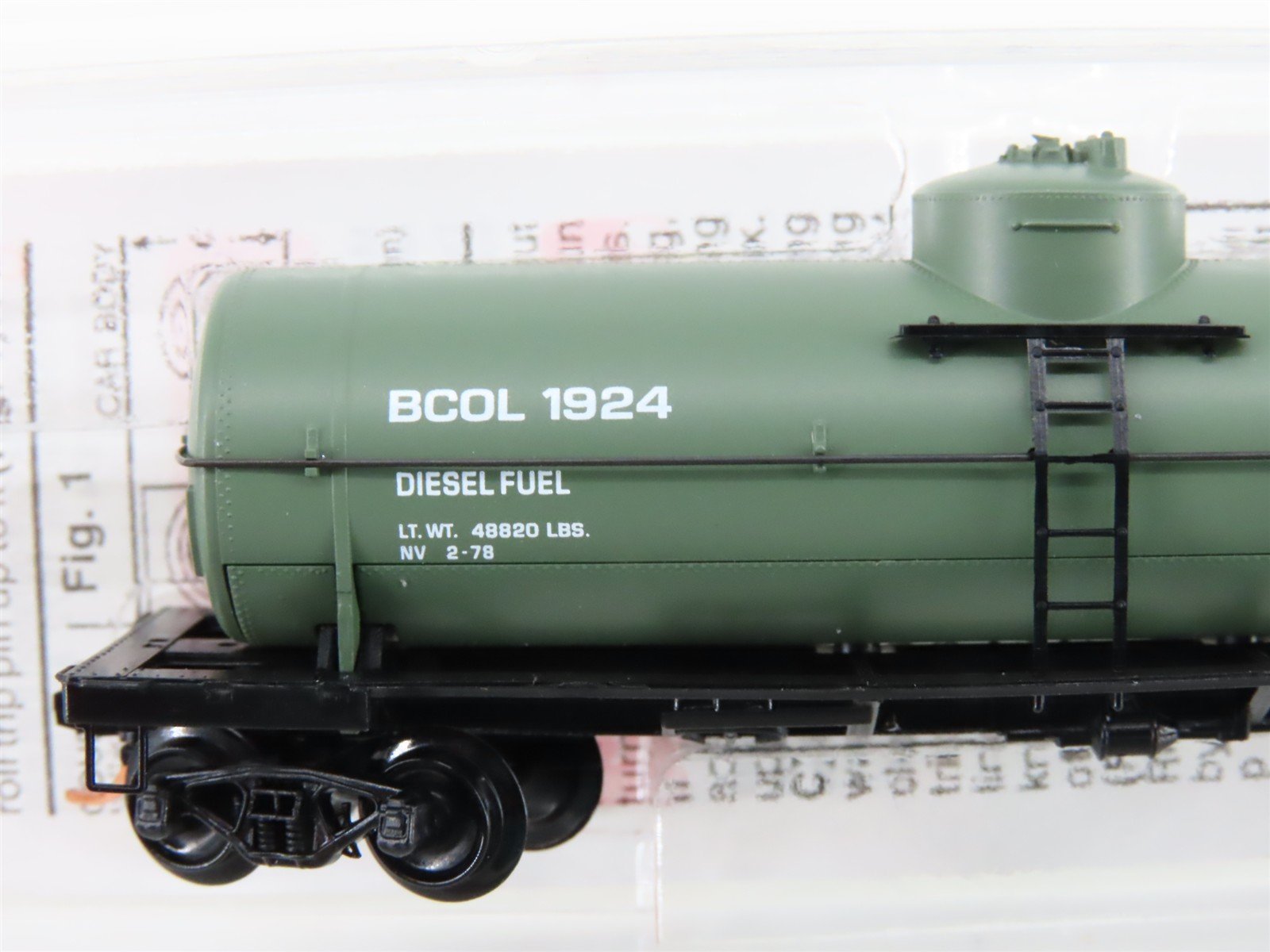 N Scale Micro-Trains MTL 65530 BCOL British Columbia Single Dome Tank Car #1924