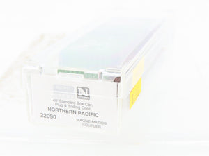 N Scale Micro-Trains MTL 22090 NP Northern Pacific 40' Box Car #8135